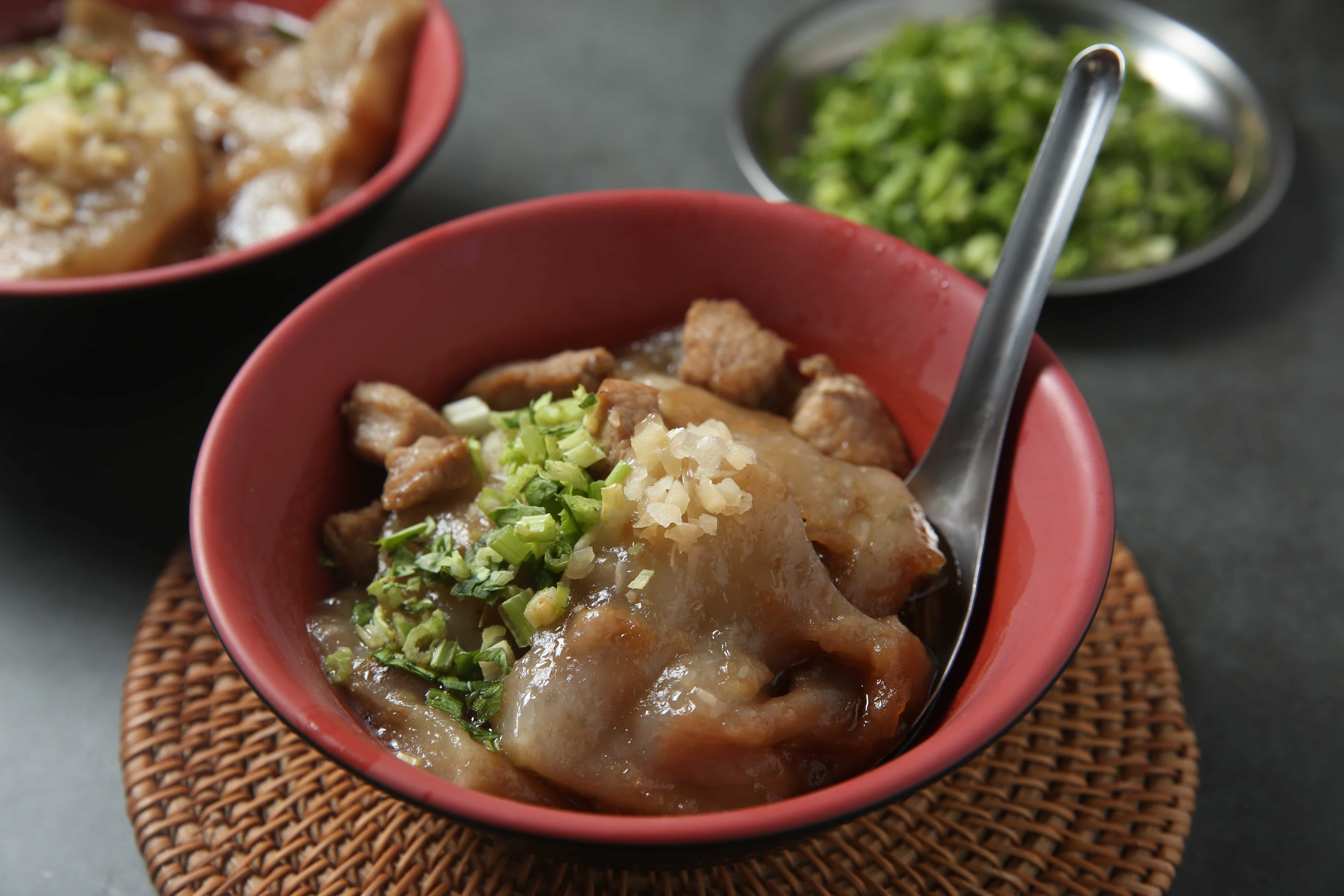 已開張70載的「黃家肉圓」是屏東老字號肉圓。