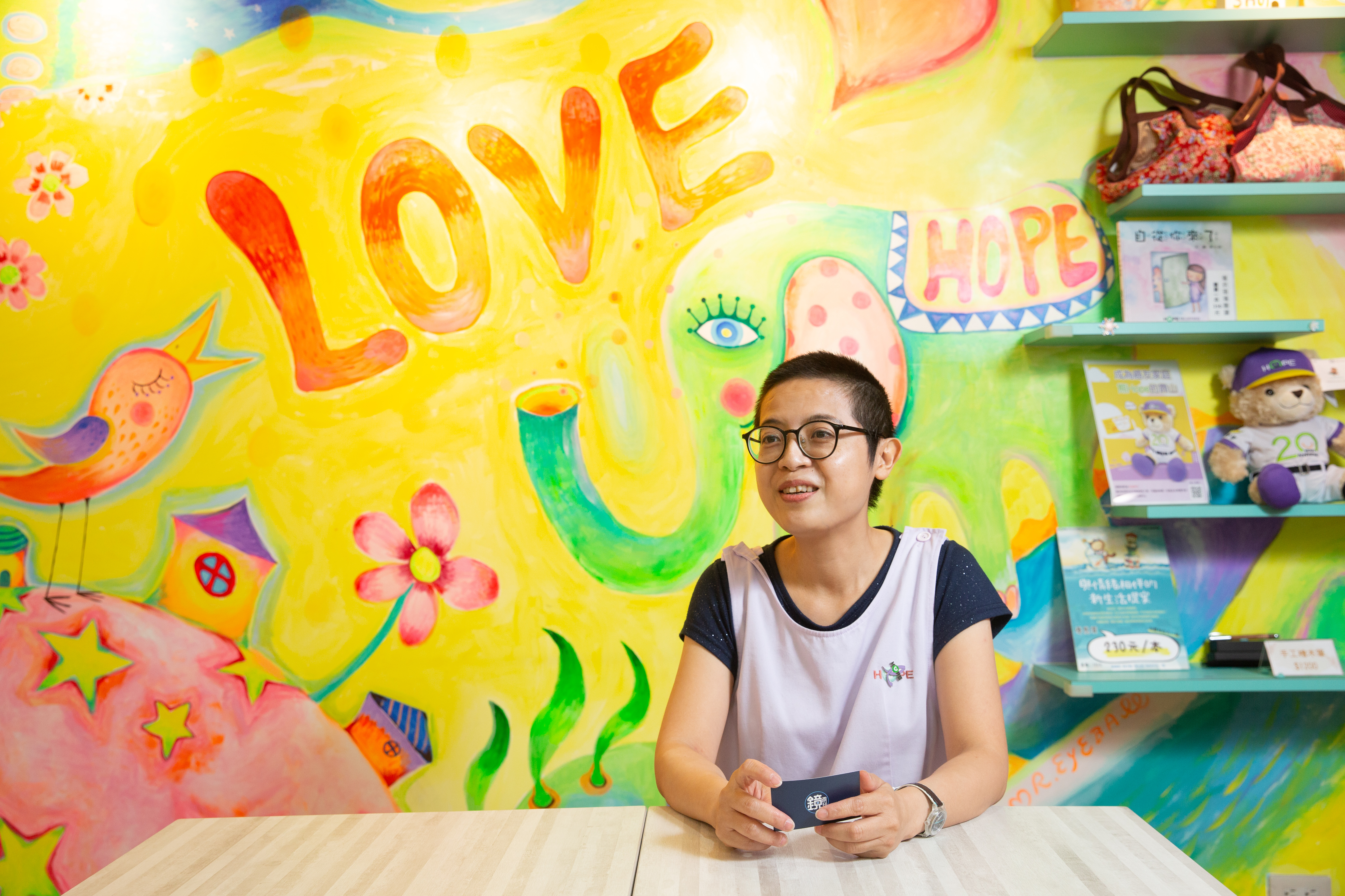 靠樂觀態度熬過抗癌路，小琳說：「要買對保險，才能成為自己最好的支撐。」