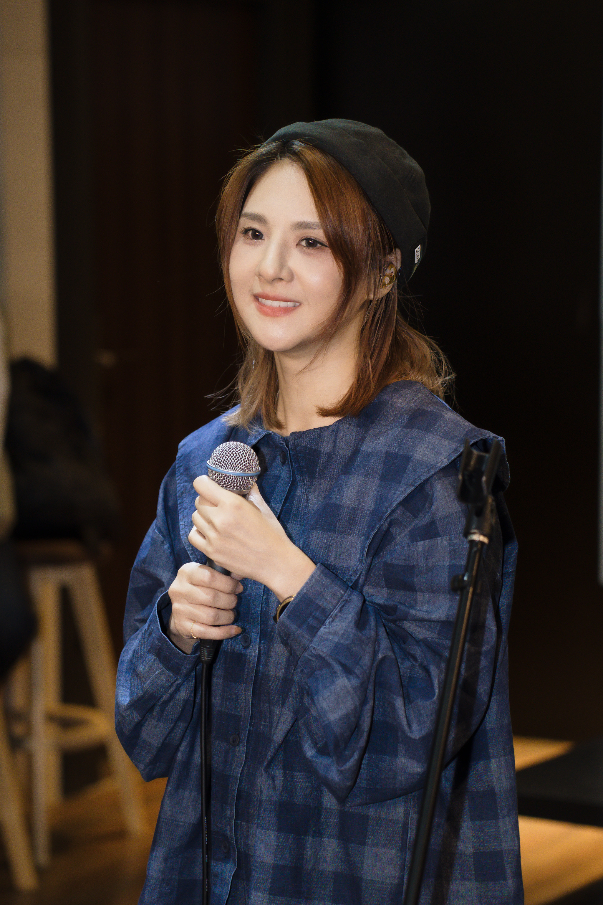 郭靜為演唱會練團時。（寬宏提供）