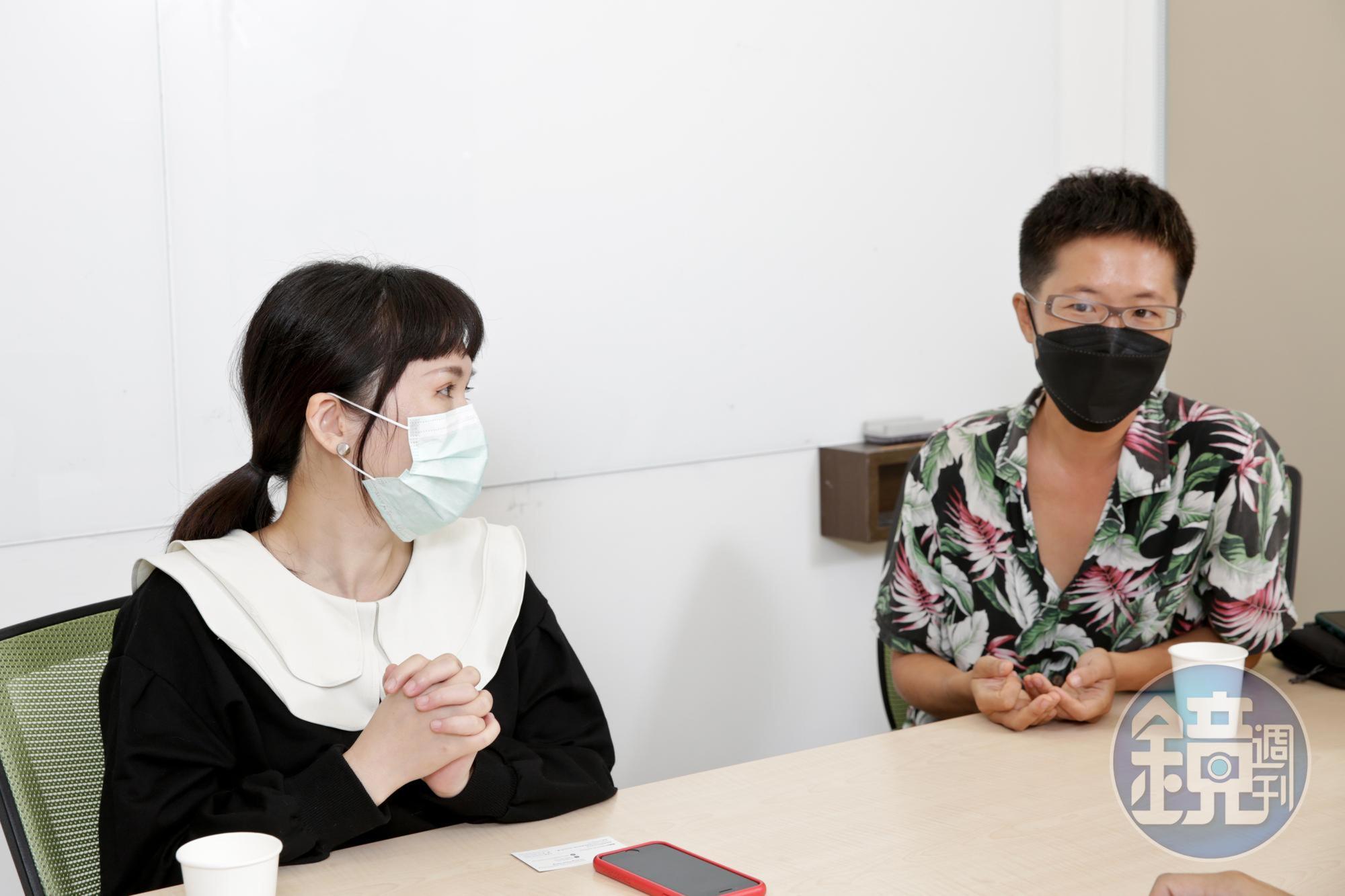 黃珮珊(右)希望有更多出版社投入圖像小說領域。