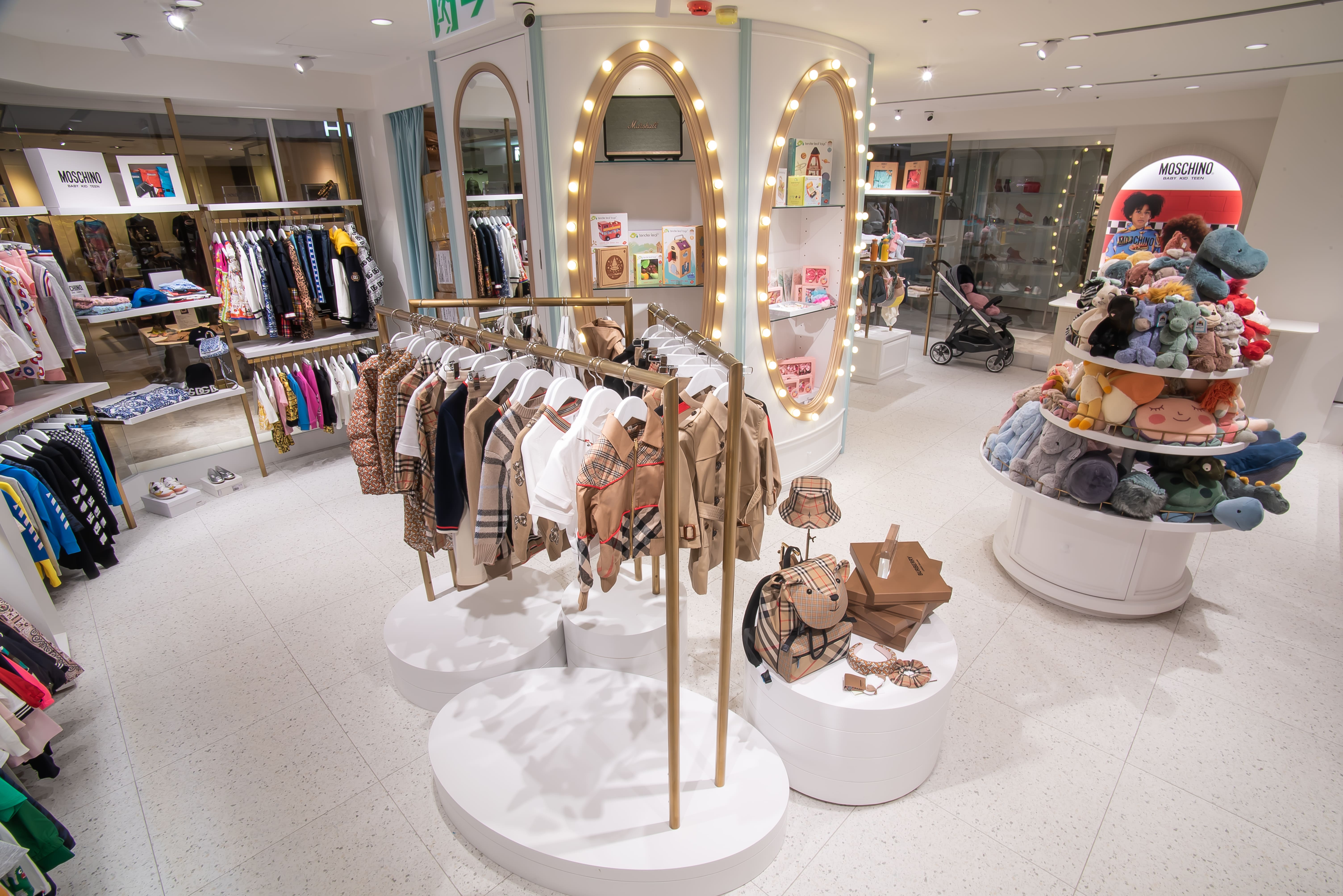 babyMadison進駐高雄漢神本館，成為南部首家國際精品童裝店。（Breeze Couture提供）