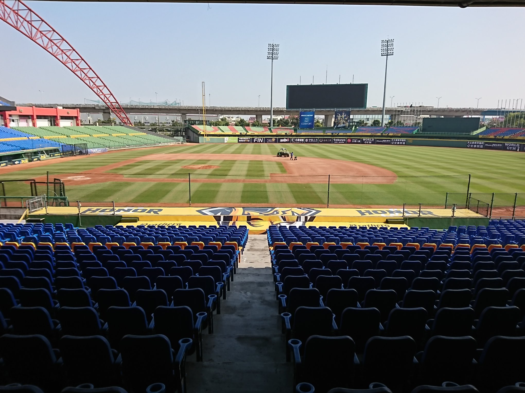 世界棒球經典賽票價今天公布，但票價卻引起部分球迷不滿。（翻攝自臺中洲際棒球場臉書粉專）