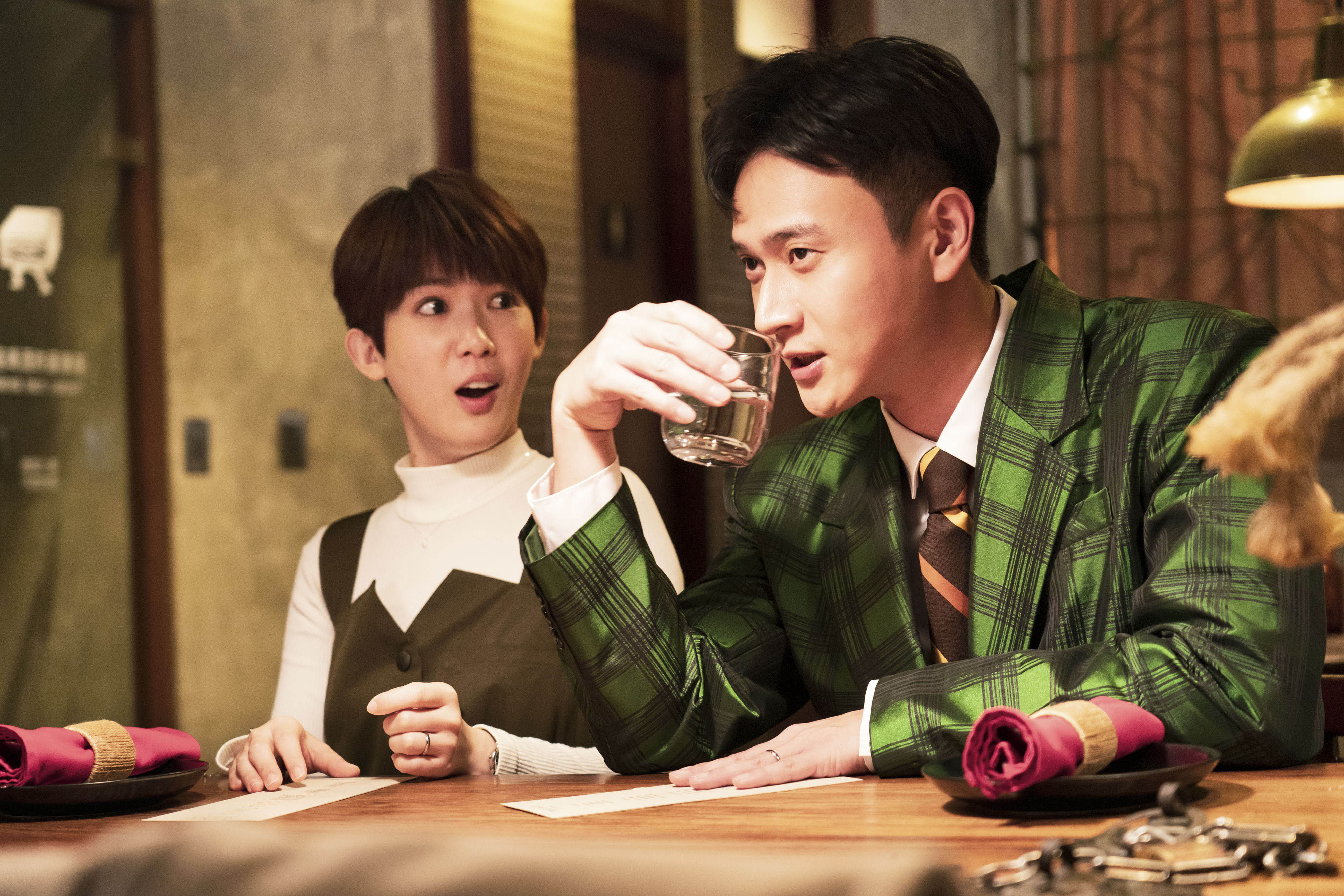 情侶檔孫可芳、劉冠廷在戲劇中演繹婚姻狀態。（公視提供）