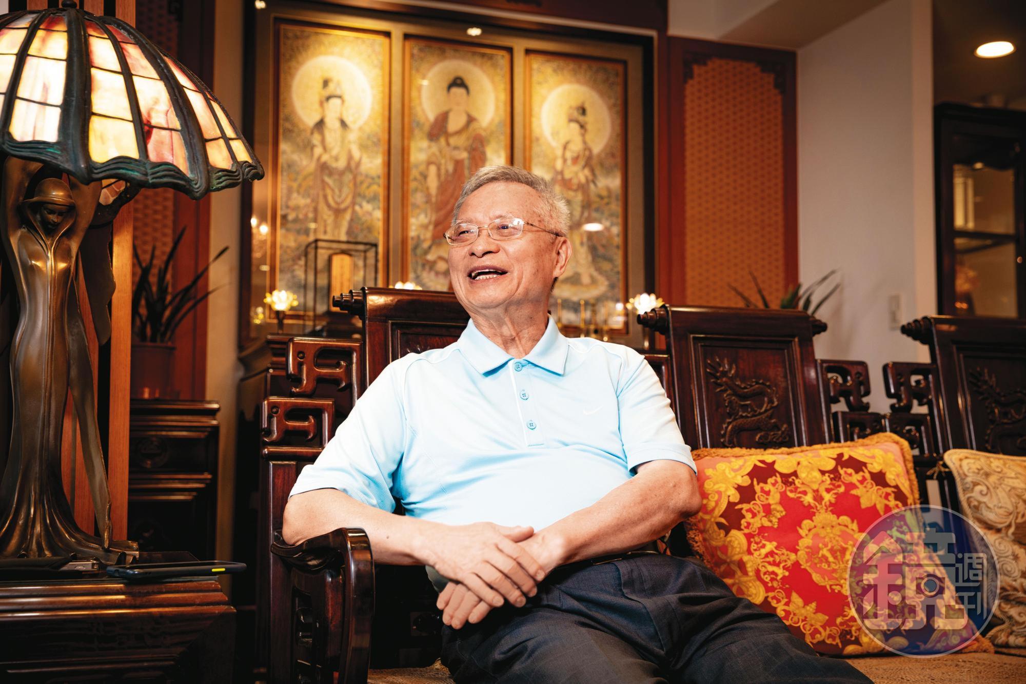 父輩早逝，林昭庚曾替自己算命，只能活到39歲。跨過39歲，他體會，任何宗教命理只是參考。