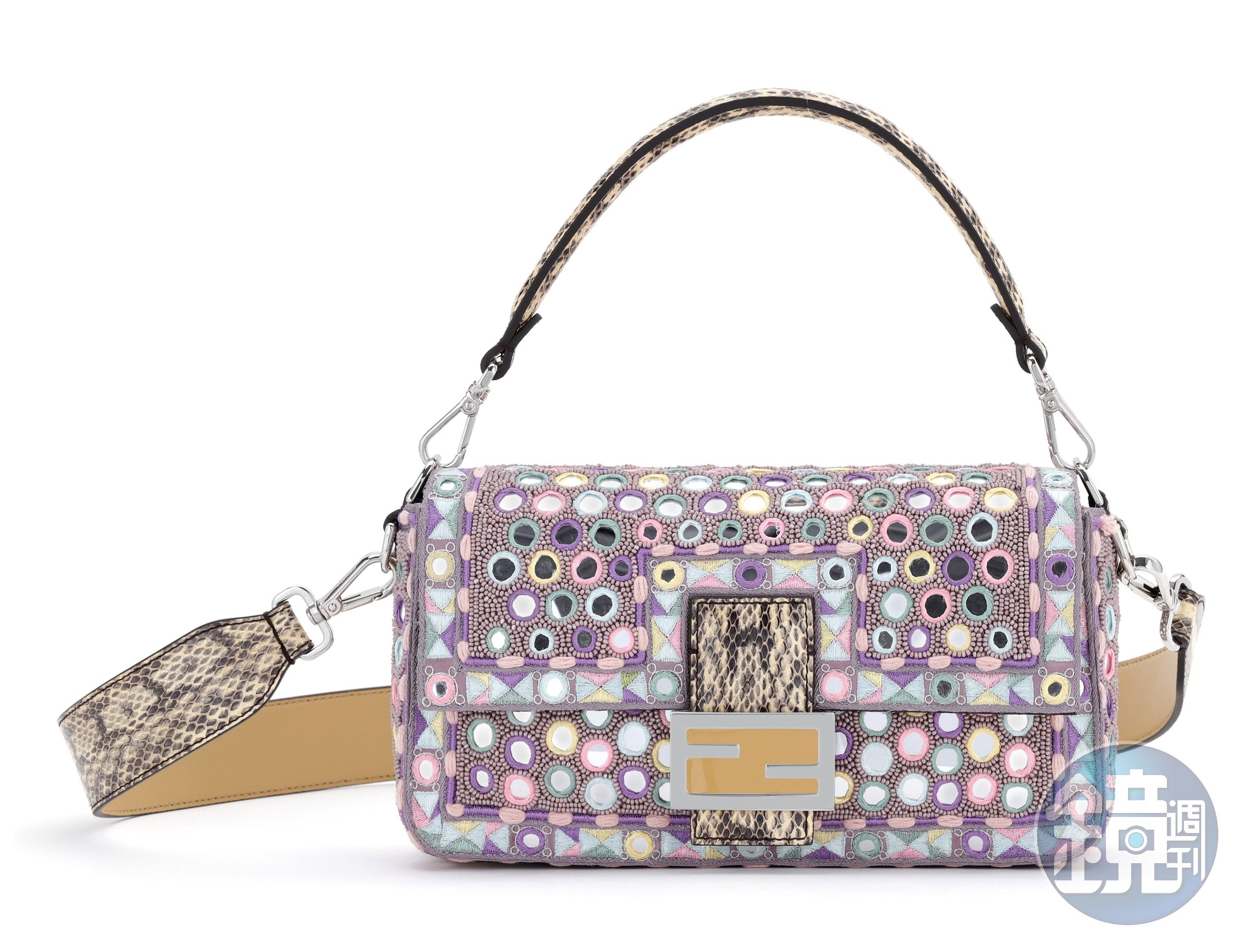 鏡面刺繡Baguette。NT$198,000（FENDI提供）
