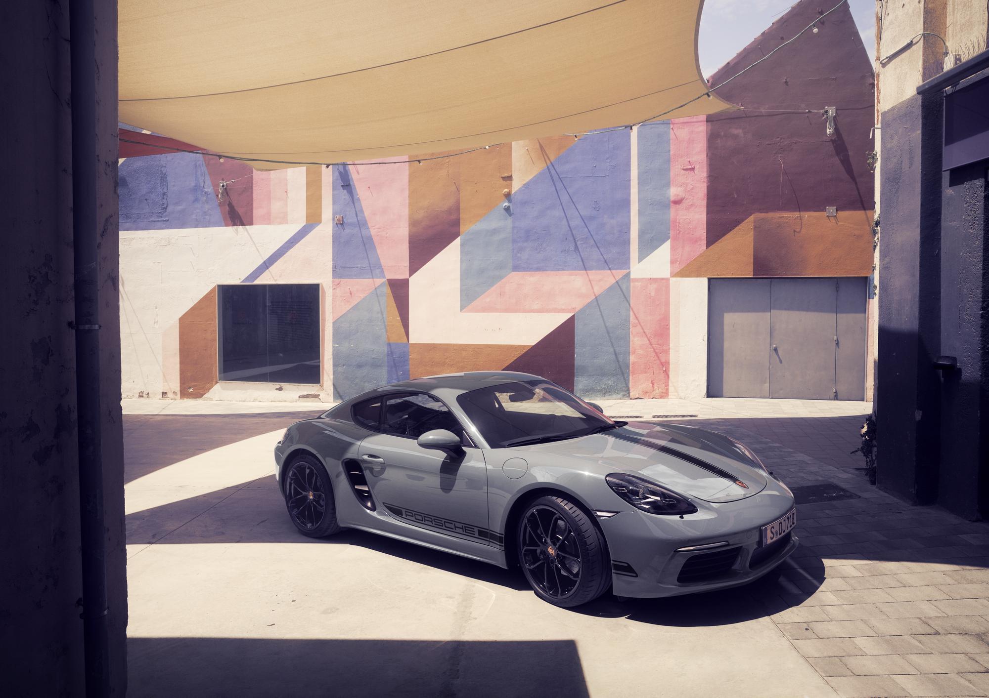 保時捷 718 Boxster Style Edition 及 718 Cayman Style Edition 即日起開放預購。