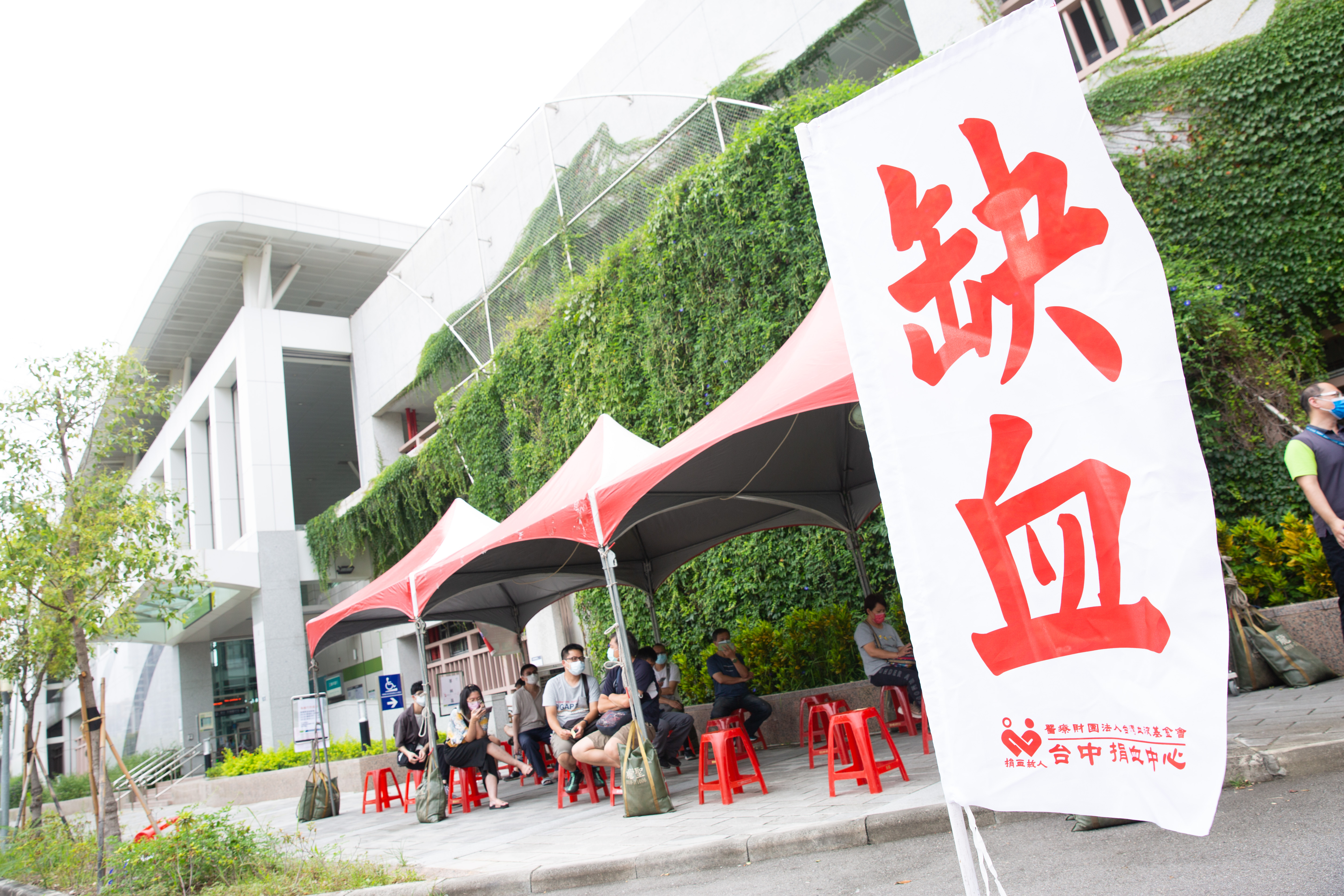 全台血庫O型血告急，台北、新竹、台中、台南等地的庫存只剩不到4天，就連高雄也只剩3天的量。（示意圖，本刊資料照）