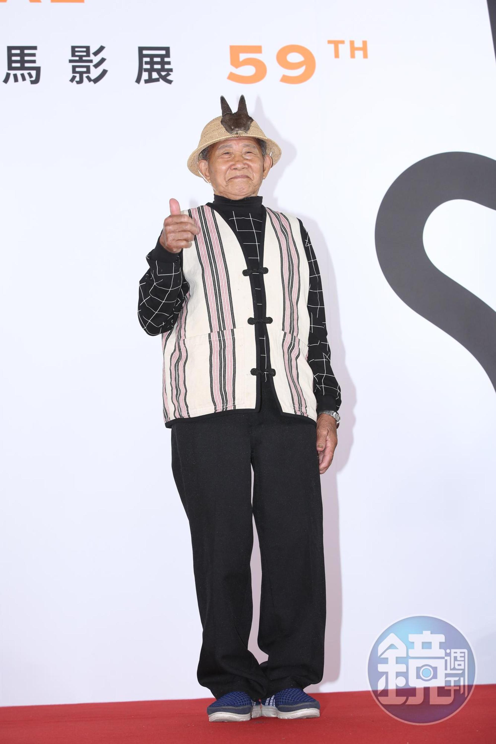 「阿公」陳德清是陳潔瑤前作《只要我長大》男主角陳宇的親爺爺，80多歲的他更冒著寒冷進到深山拍雪景戲。