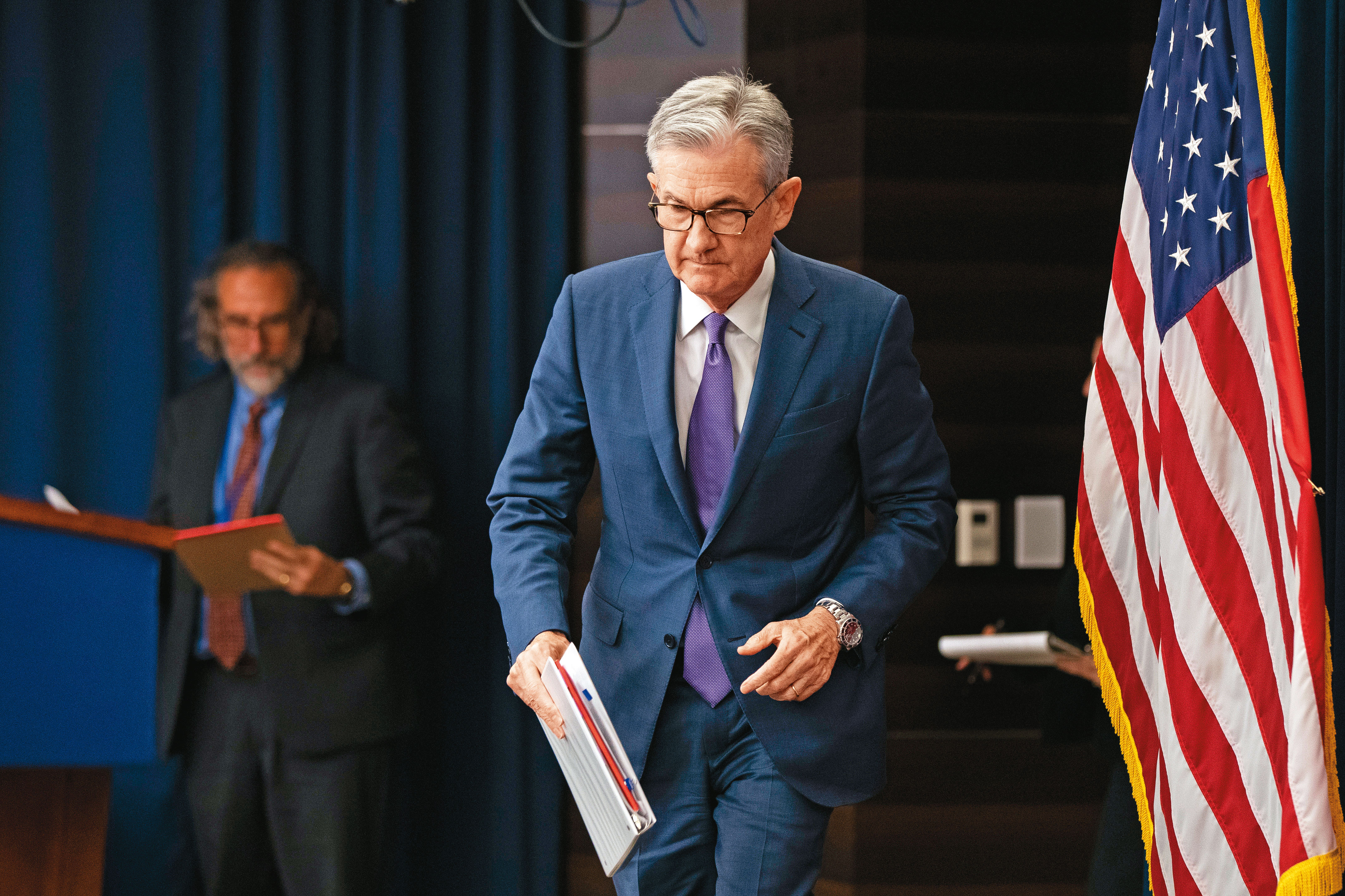 聯準會主席鮑威爾表示，加息速度會放緩，但高利率將維持一段相當長時間。（東方IC）