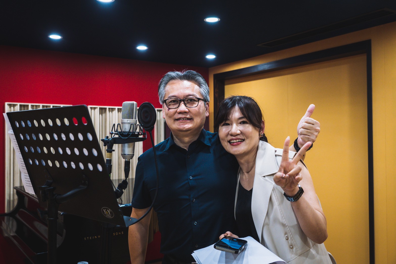 ICU陳志金醫師偕夫人共襄盛舉。（馬克吐溫國際影像提供）