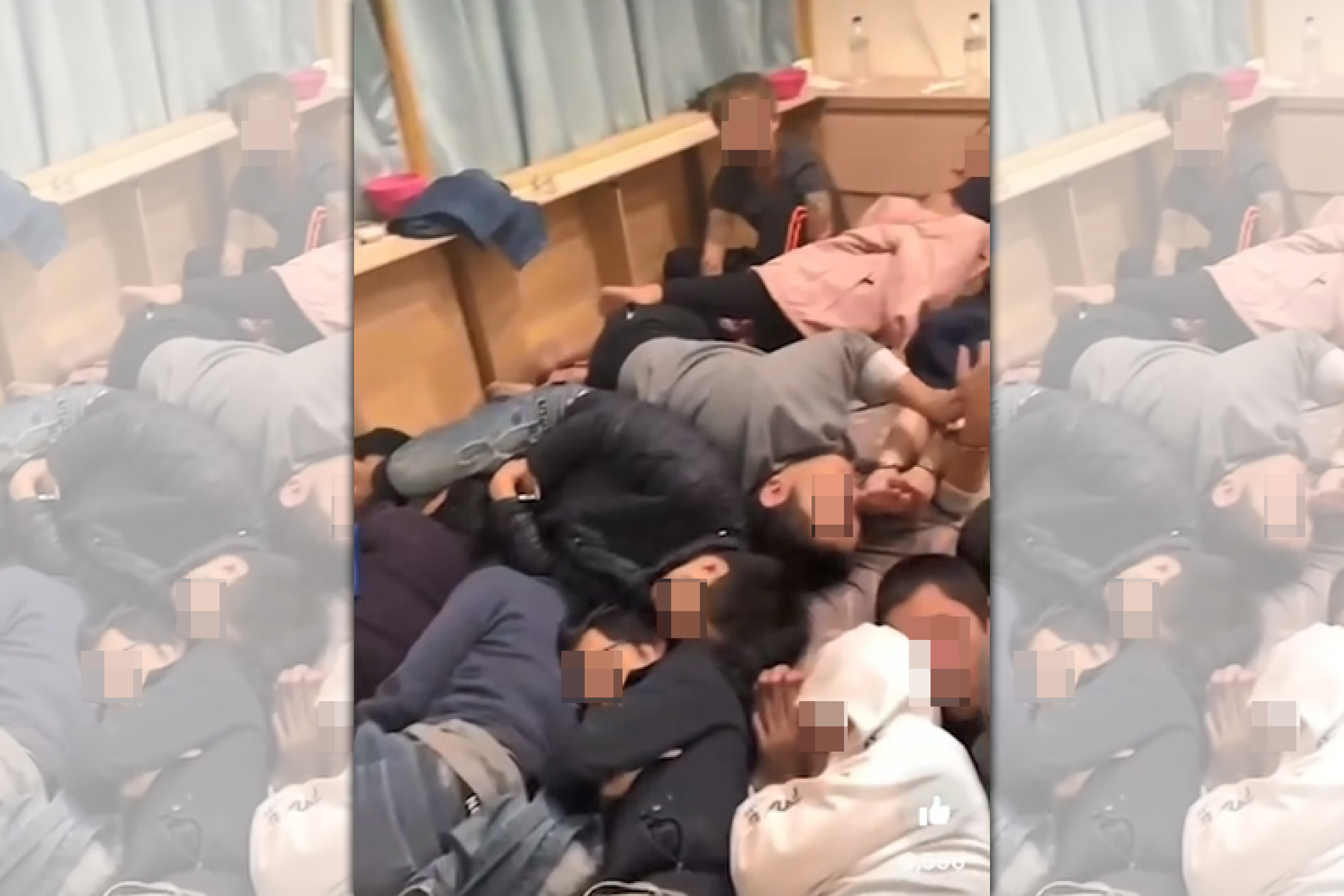 被害民眾被押在小房間內，人擠人無法動彈。（翻攝自網路）