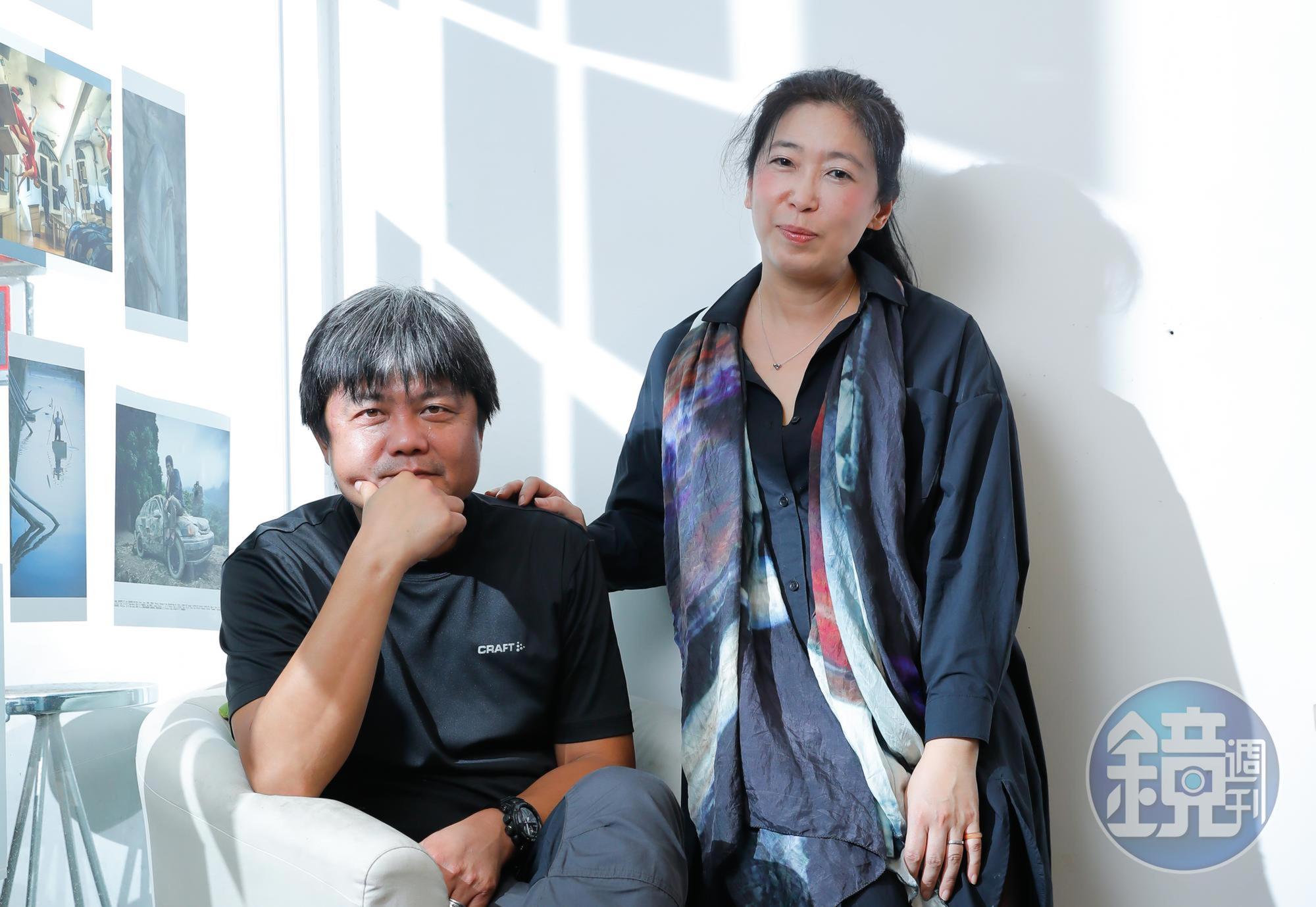 《我心我行》導演姚宏易(左)與製片陳薇(右)。