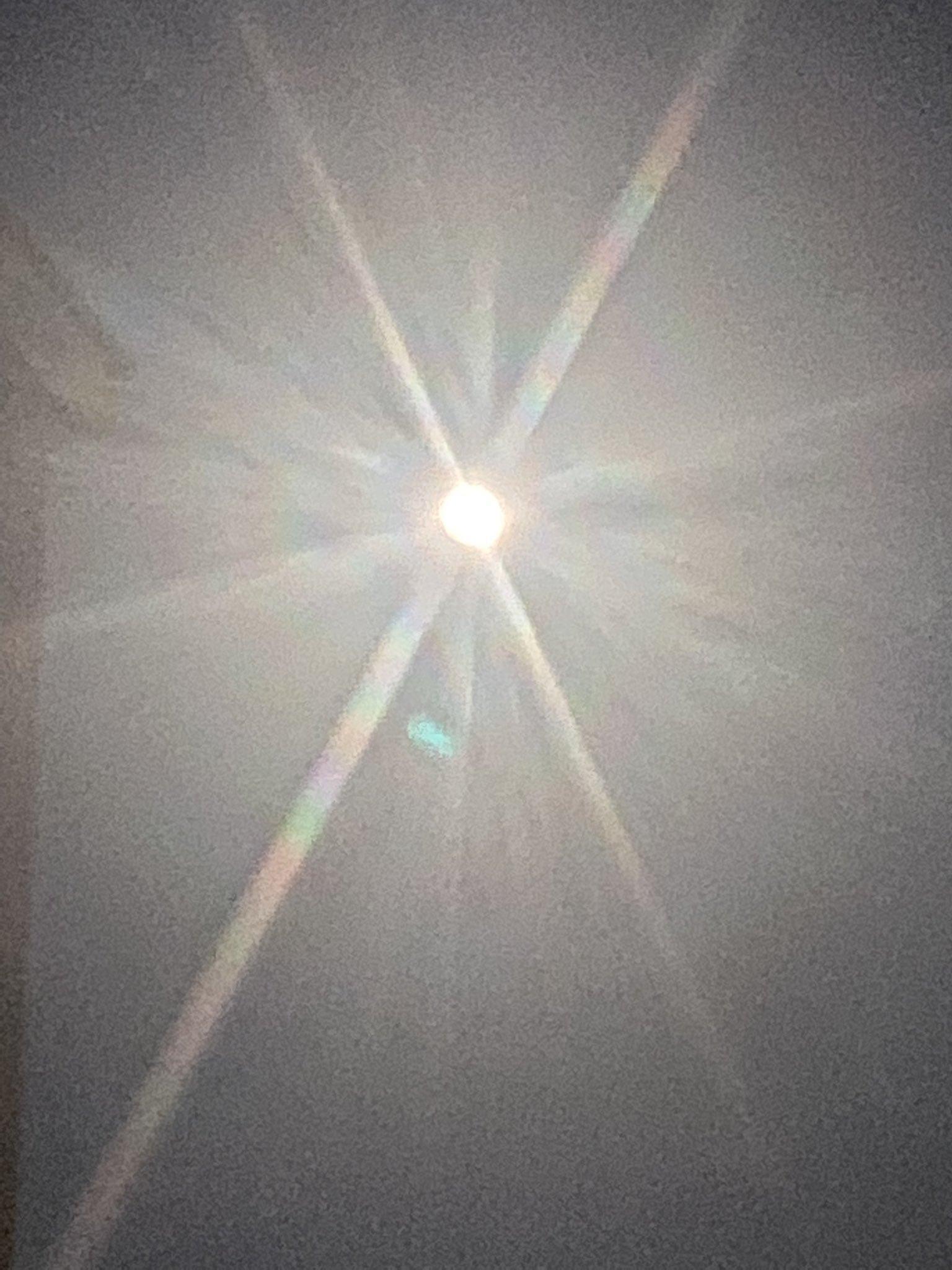 這是太陽？（翻攝自推特）