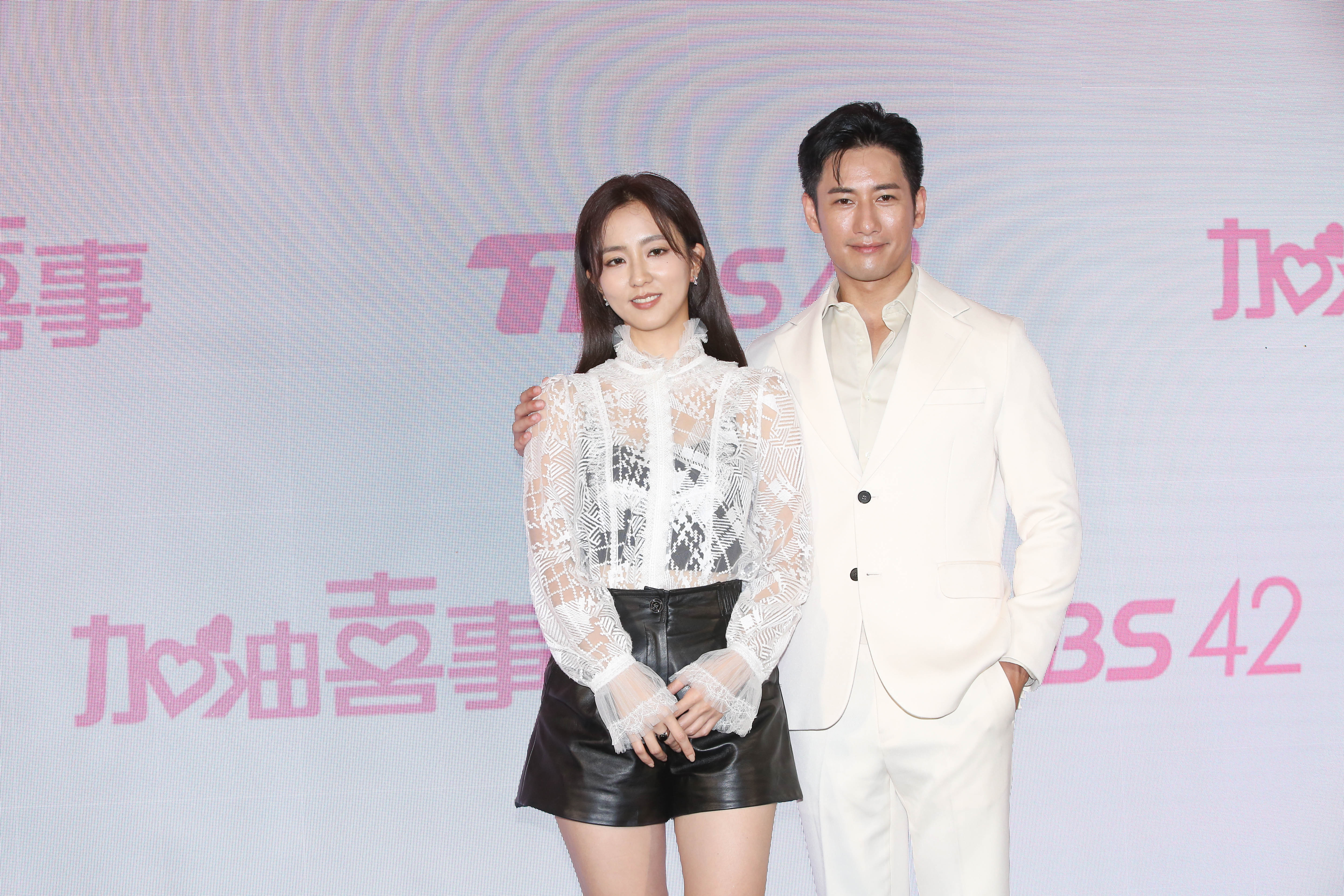 周孝安和周曉涵再度合作。