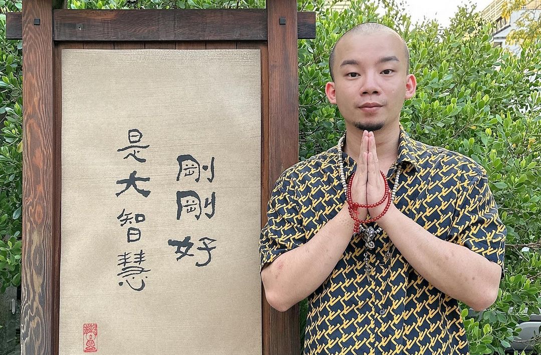 直播主烏鴉因涉恐嚇取財，遭彰化警方傳喚並將以組織犯罪偵辦。（翻攝自烏鴉IG）