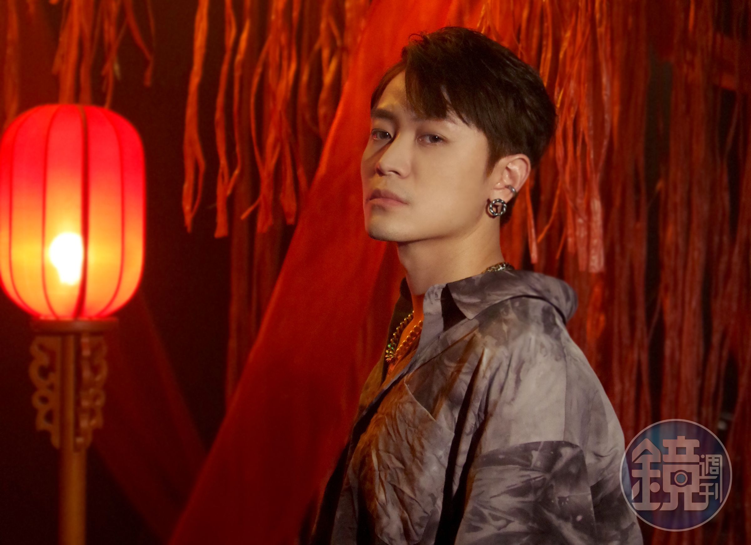 前FUN4樂團鼓手木蘭為圓夢再發新單曲〈思茶賦〉燒掉半桶金存款歸零。（木蘭MulanYang提供）