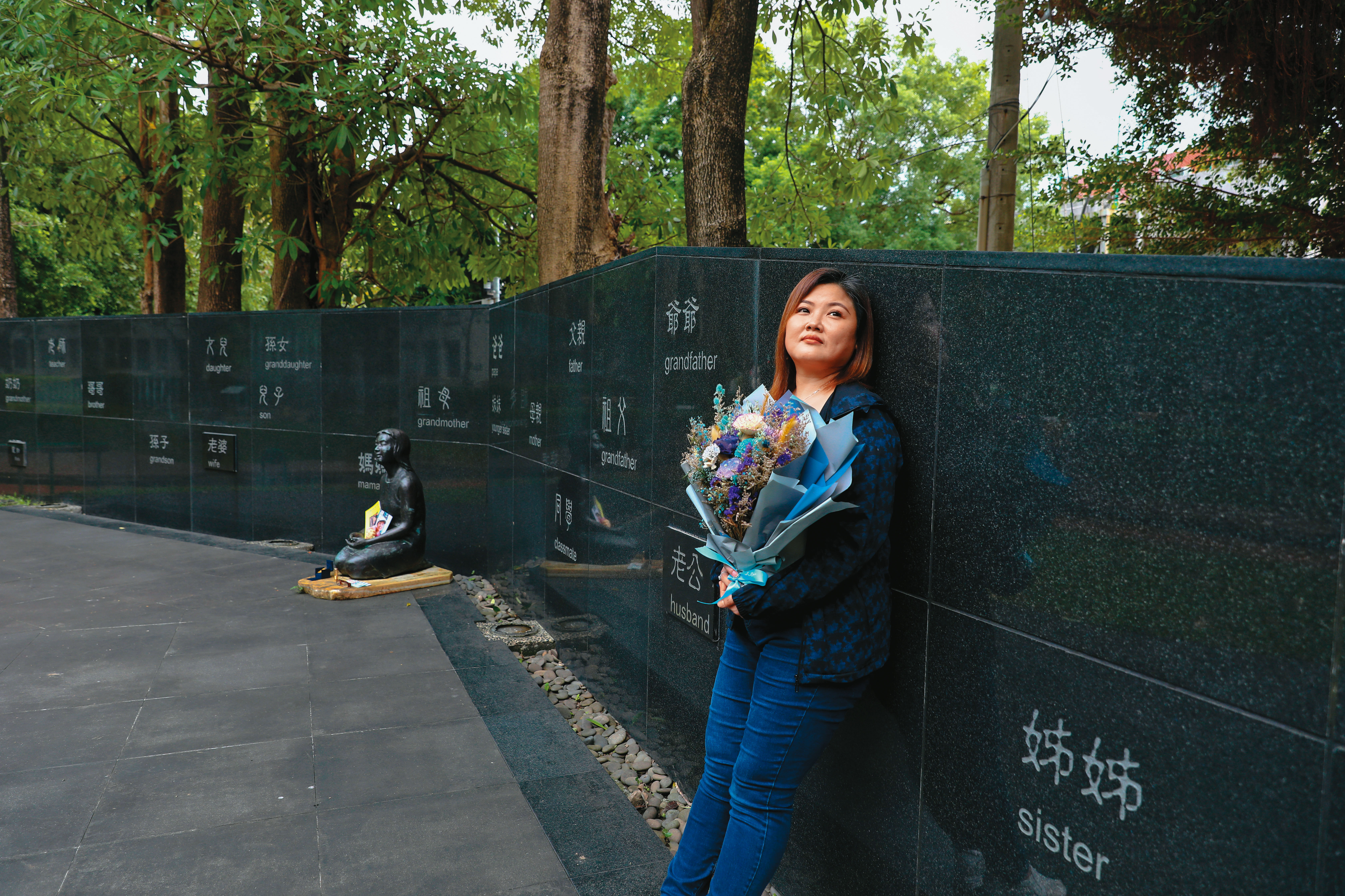 李沐芸是台灣第一個以遺族身分書寫專書的人，如今也成為台灣自殺者親友遺族關懷協會的理事長。