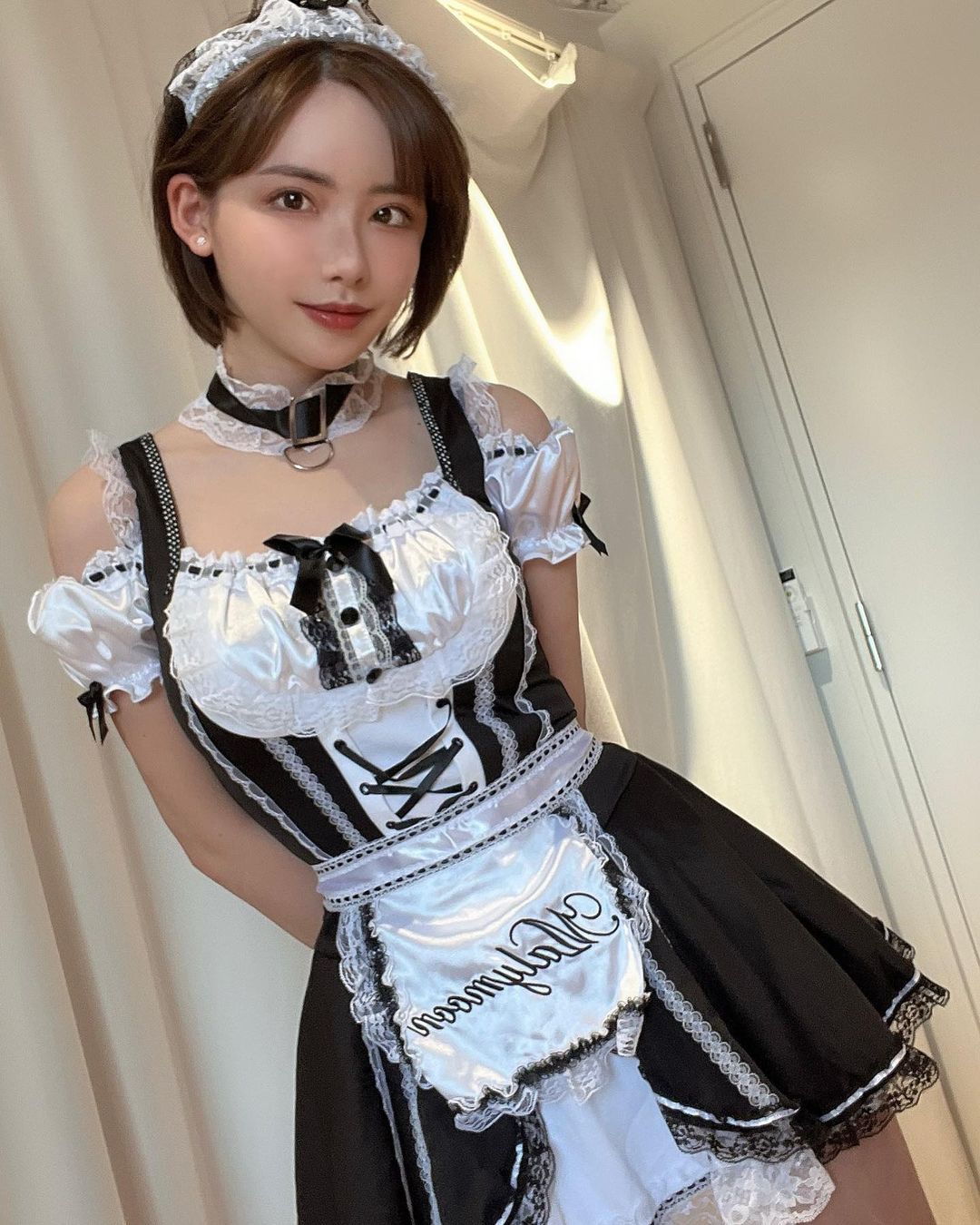 深田詠美在AV作品扮演許多角色，也演過許多不同劇情體驗。（翻攝自深田詠美IG）