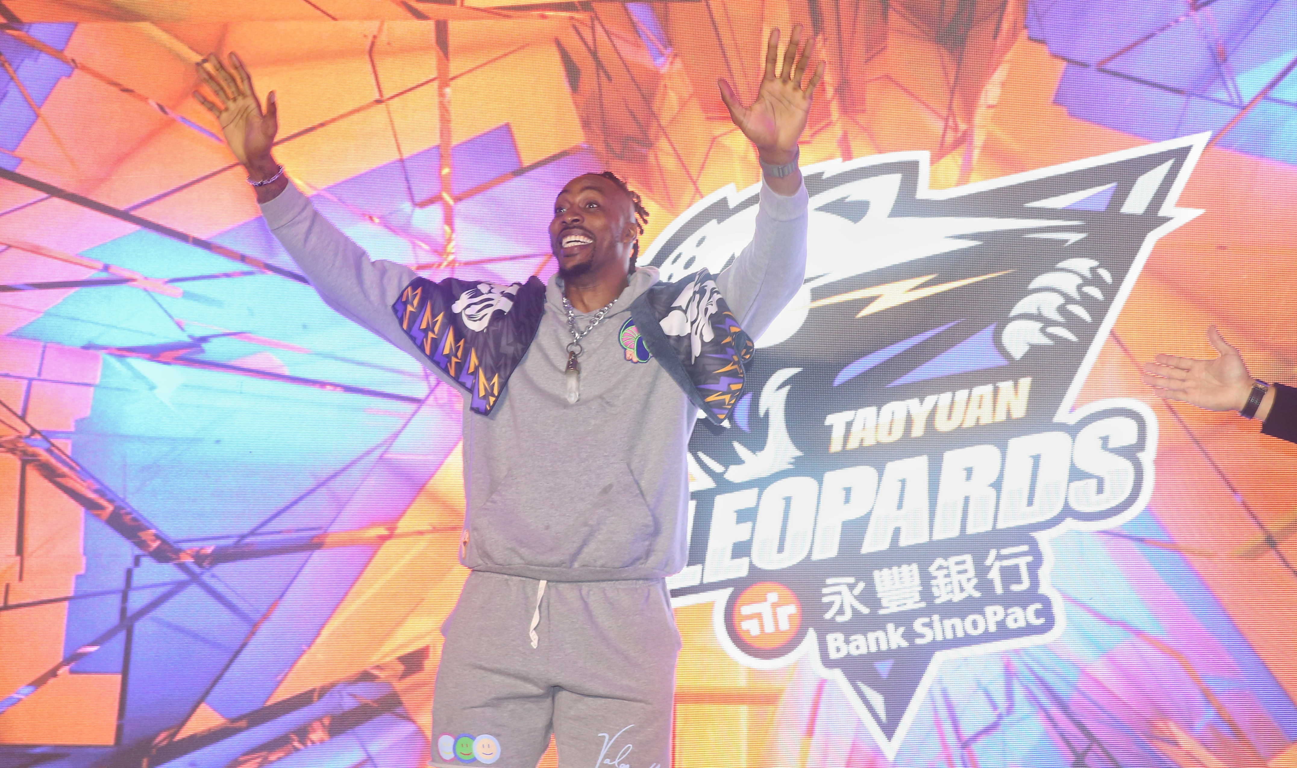 魔獸霍華德今天出席桃園永豐雲豹加盟記者會。