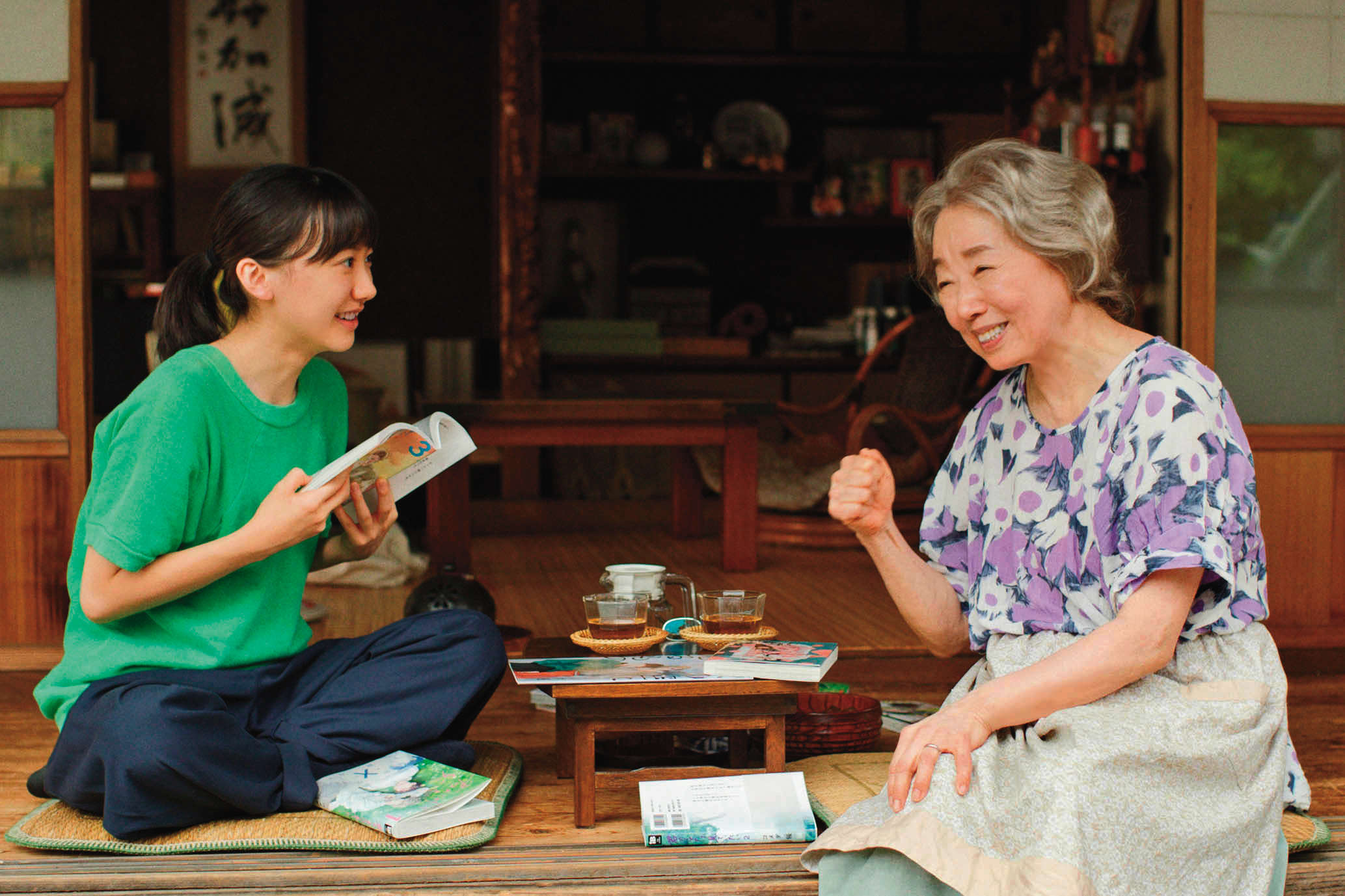 少女與喪偶老婦藉BL漫畫相互取暖的火光，照亮了青春的苦惱和遲暮的惆悵。（天馬行空提供）