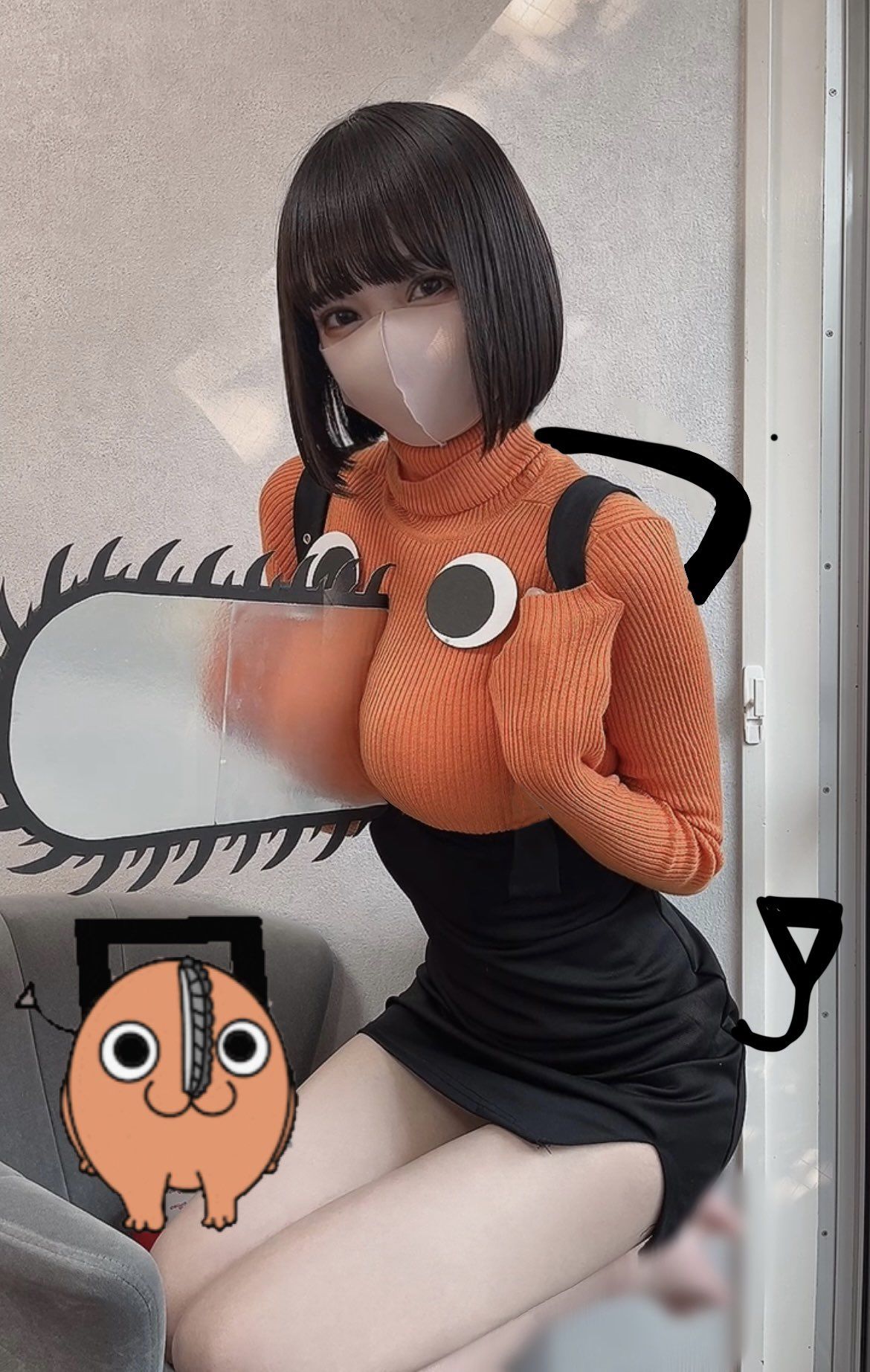 正妹cosplay日本動漫《鏈鋸人》中的惡魔「波奇塔」。（翻攝自推特）