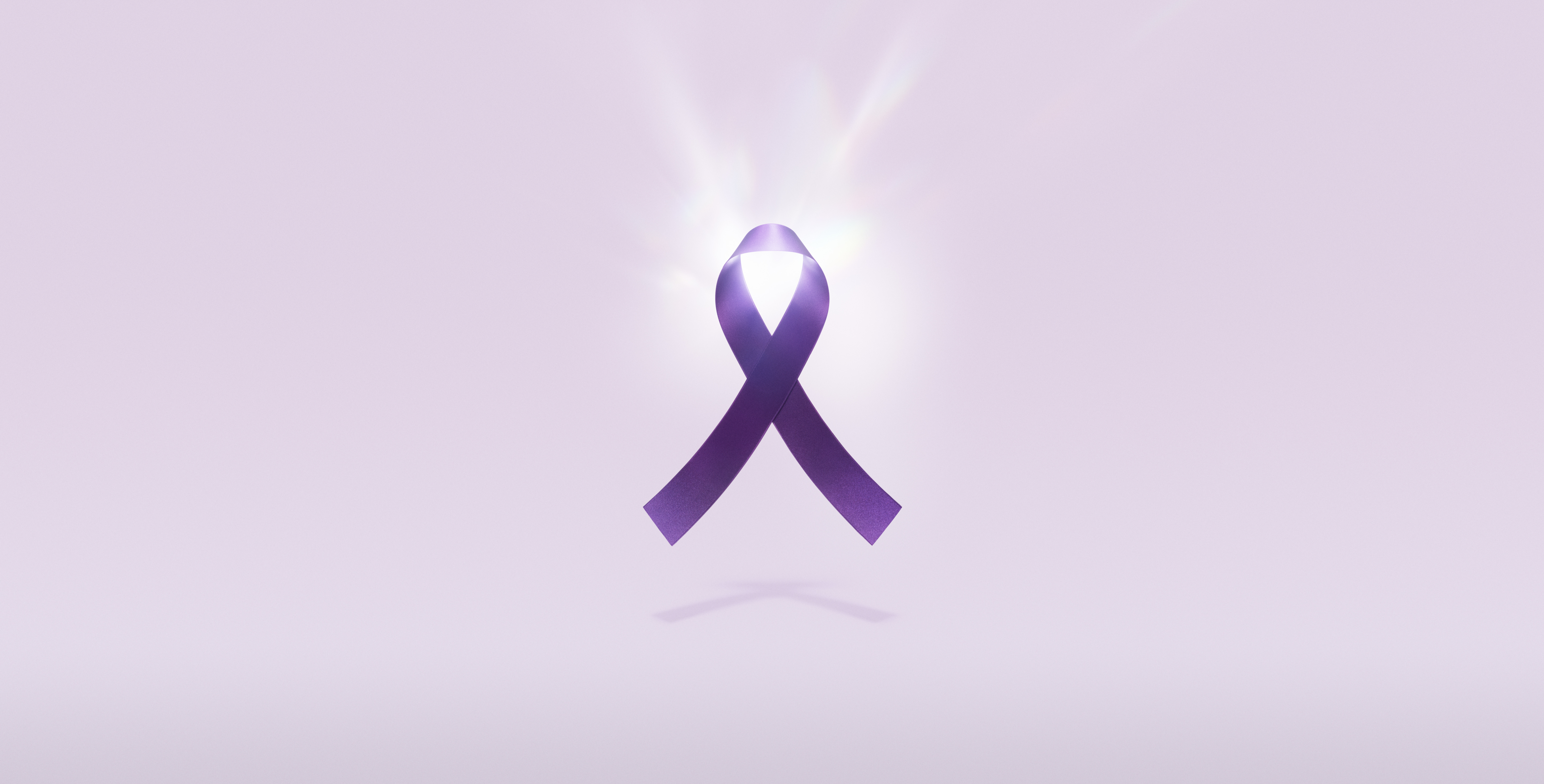 全球黛珂品牌發起紫絲帶活動,與現代婦女基金會合作,發起「拒絕暴力我挺你」訴求