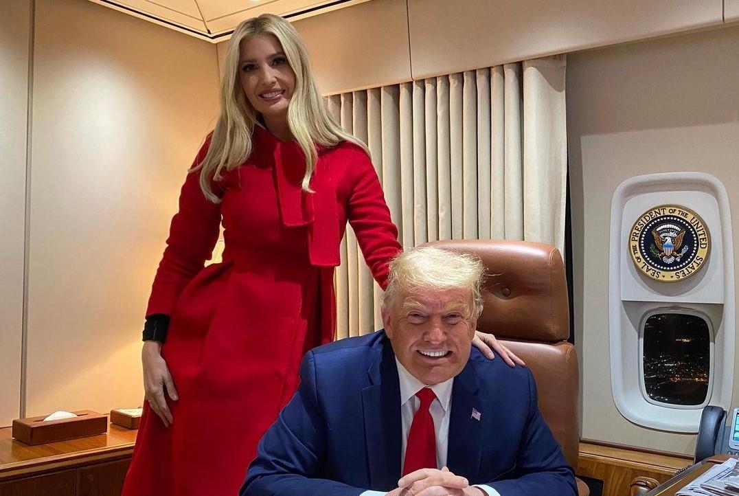 川普的大女兒伊凡卡(左)堪稱最強吸票機。(翻攝Ivanka Trump IG)