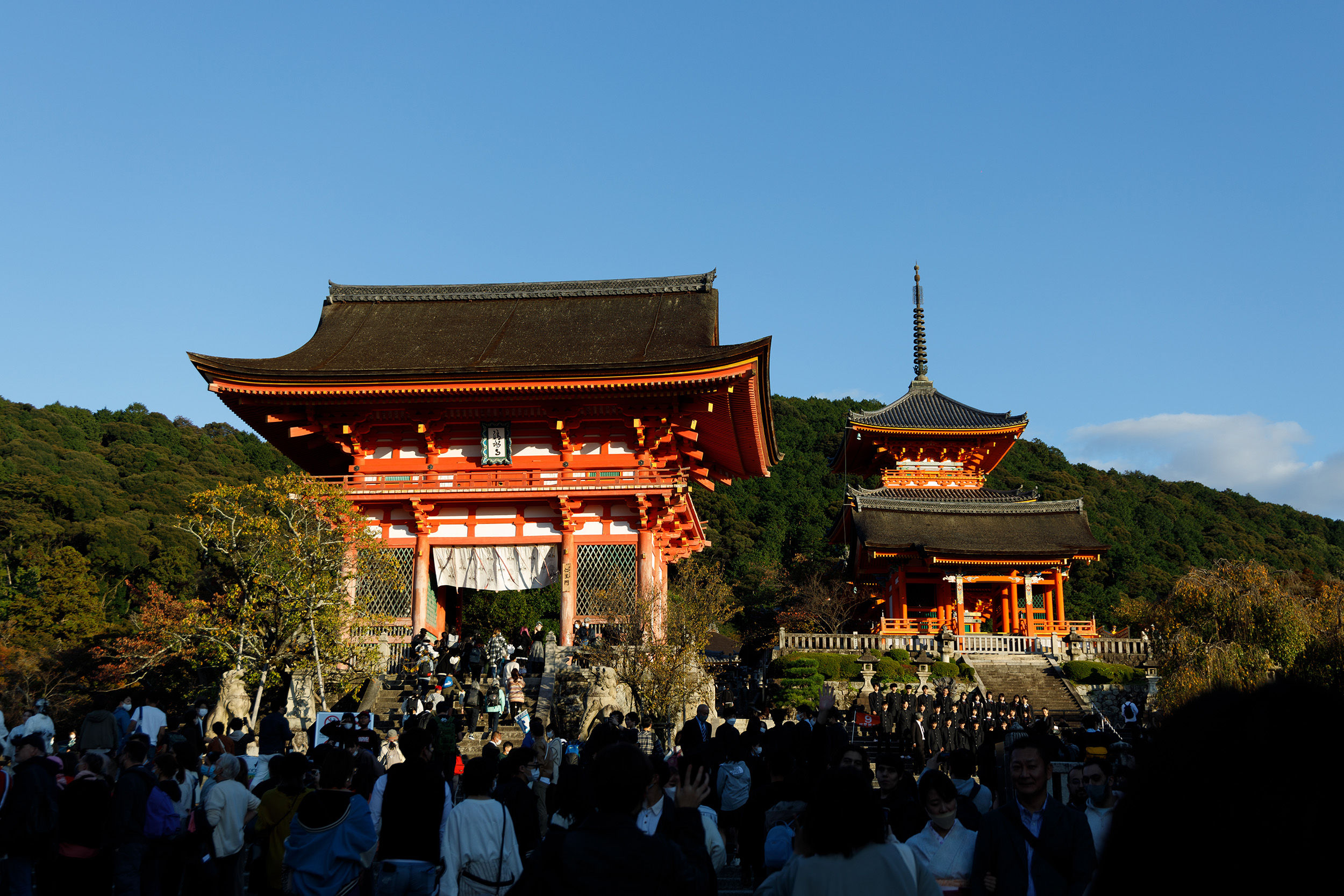 前往京都採訪期間,剛好遇到中學生舉辦畢業旅行。