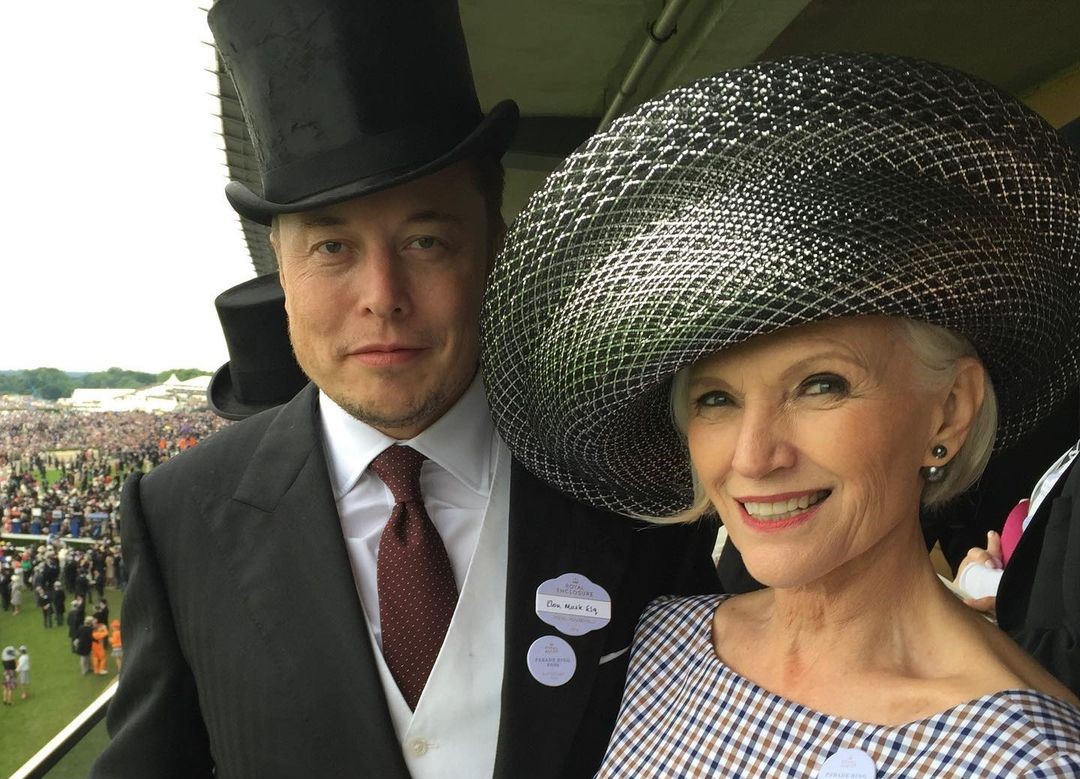 馬斯克與媽媽梅伊的感情相當好。（翻攝Maye Musk IG）