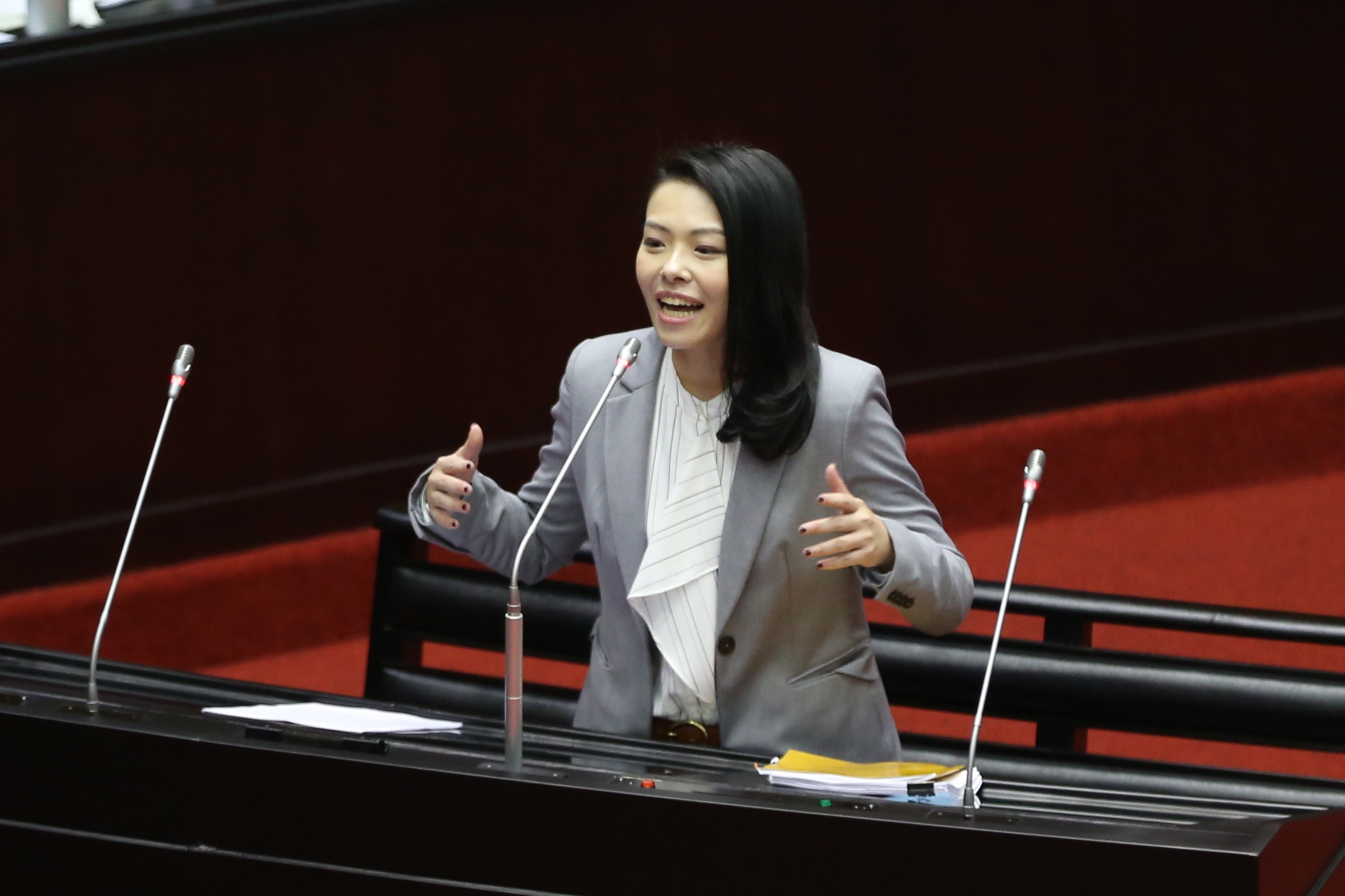 民眾黨新竹市長候選人高虹安（圖）近期爆出涉嫌詐領助理費，其中男友李忠庭也可能涉案。（資料照）