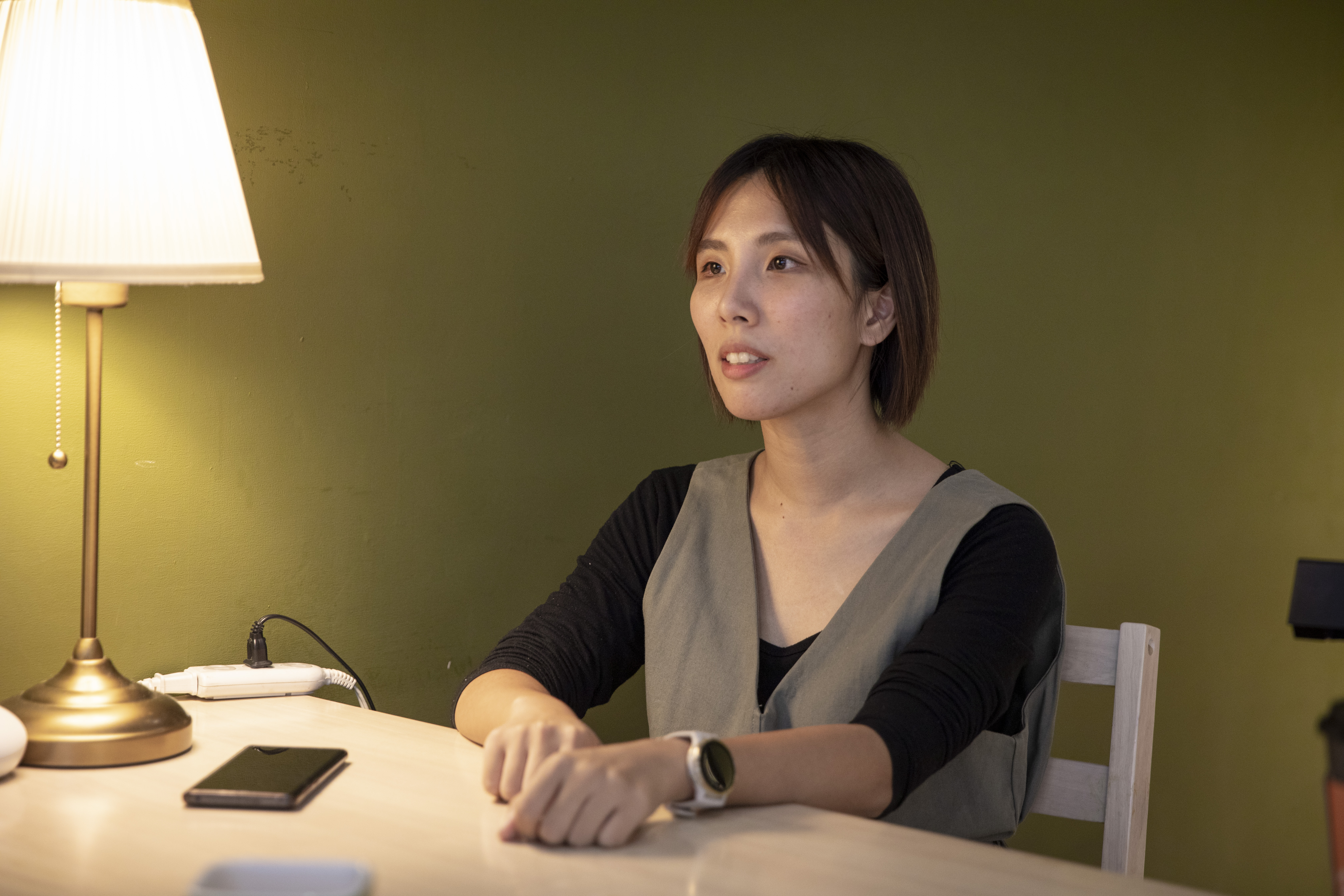 朱妍安說，隙光精神每2個月舉辦一次聚會活動、提供諮詢服務，更不定期家訪、電話連絡關懷自殺者遺族，未來將開辦課程，盼大眾能更為理解自殺者遺族。
