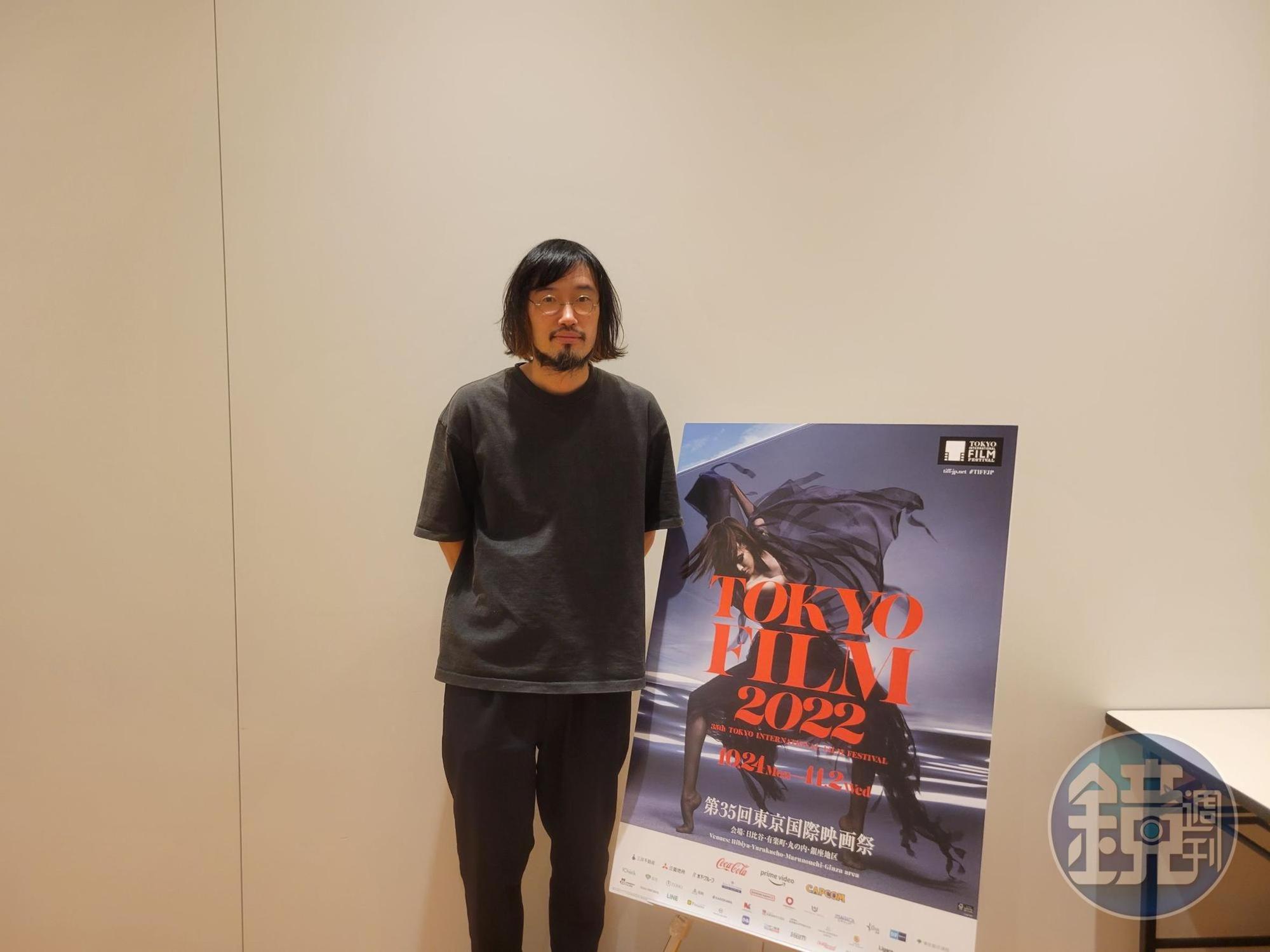 今泉力哉導演在東京影展期間接受本刊專訪,透露《在窗邊》是2019年就開始構思的作品。(王怡文攝)