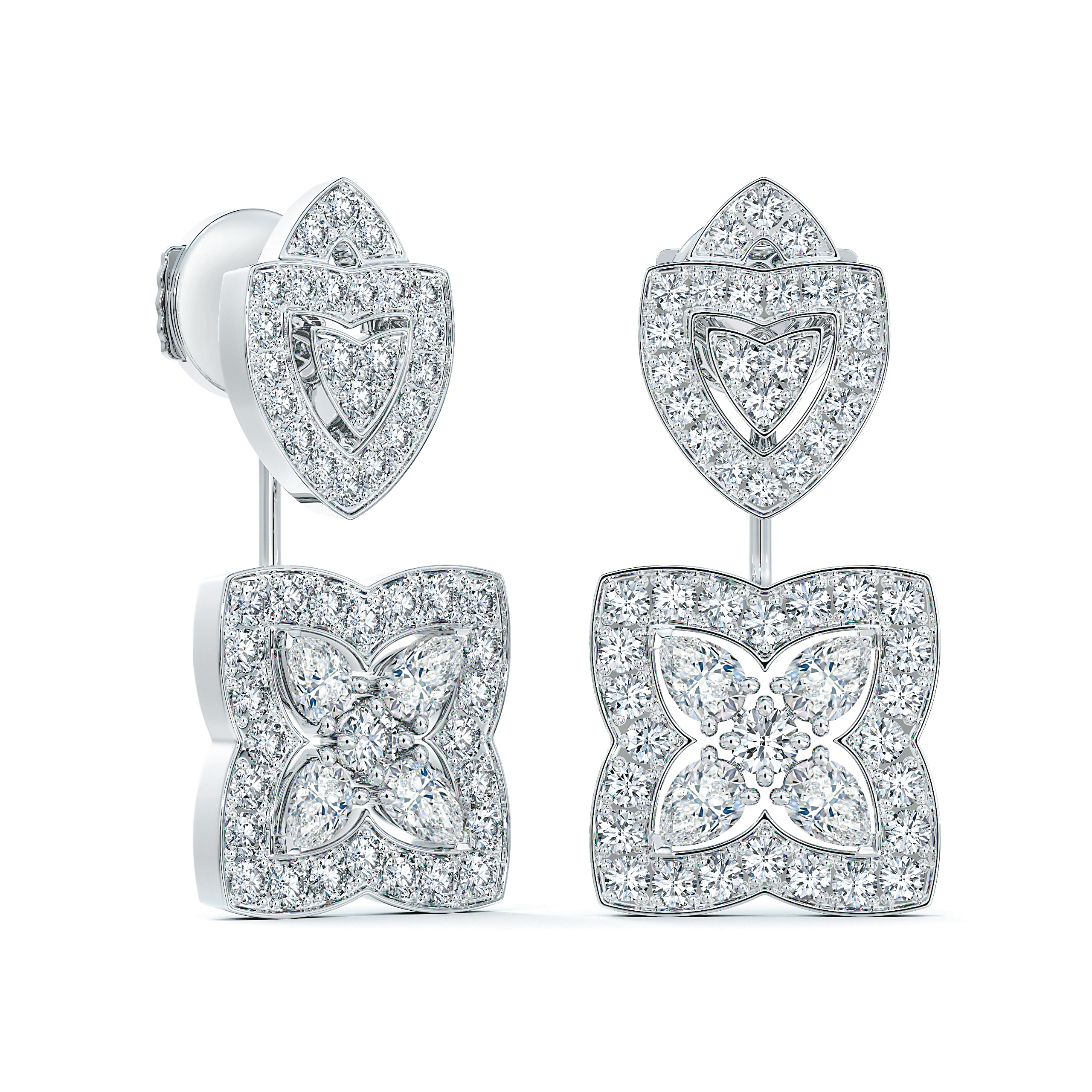 Enchanted Lotus垂墜式鑽石耳環 鑽石總重約3.40克拉 NT$895,000。(De Beers Jewellers提供)
