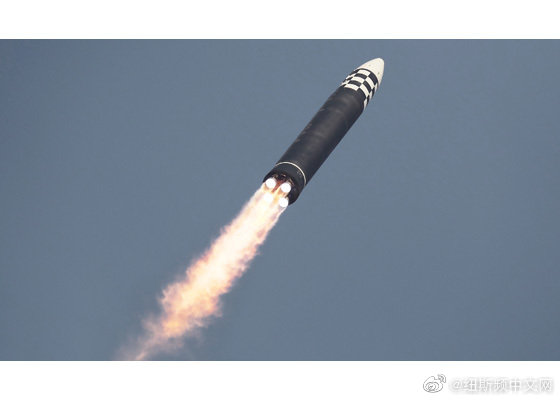 北韓連續2天發射彈道導彈。（翻攝自微博＠紐斯頻中文網）