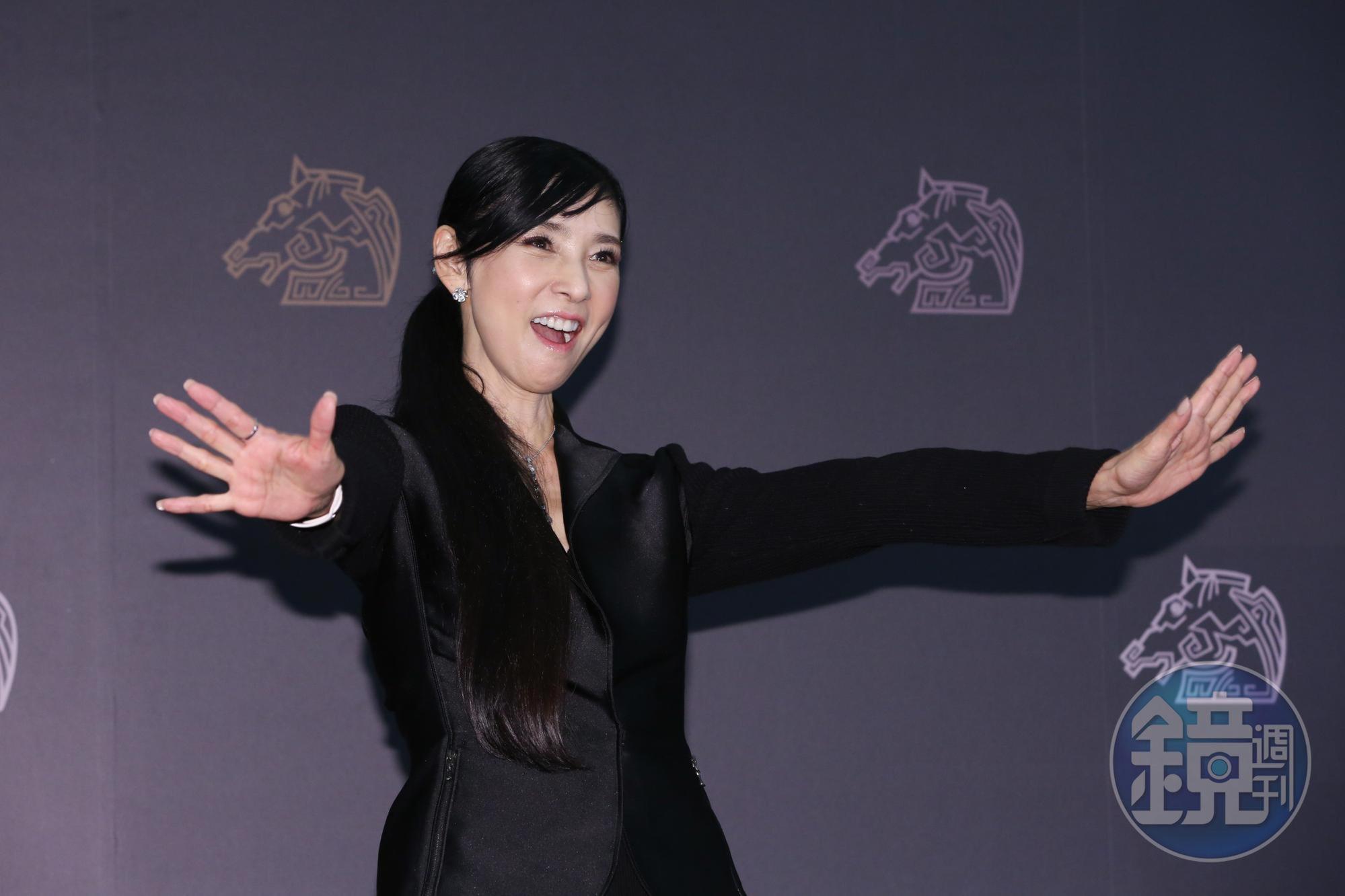 黑木瞳獲邀來台出席金馬大師課並擔任金馬獎頒獎人，記者會上展現超強親和力。