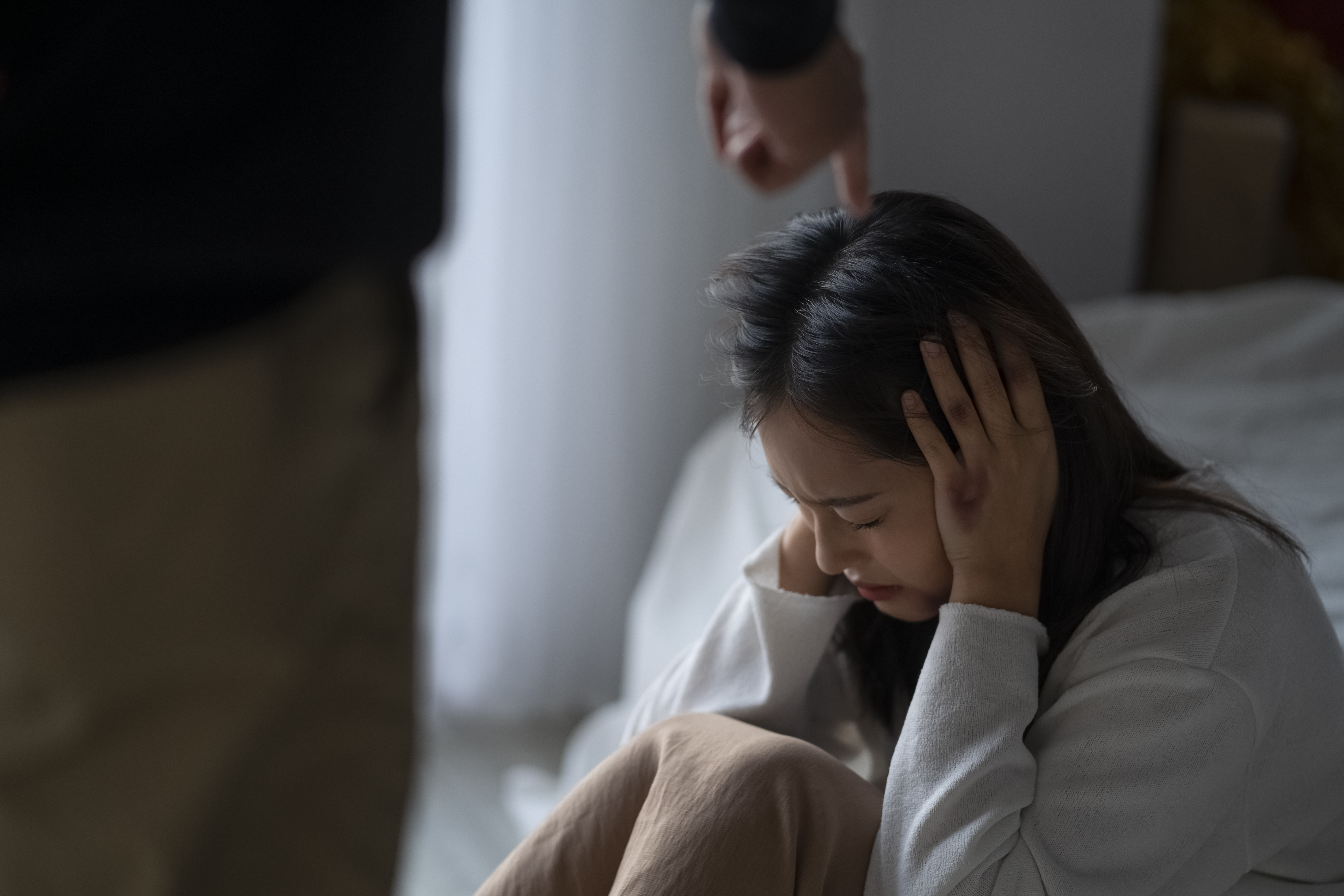 人夫幾度違反保護令羞辱前妻，還威脅「要給大家死」。（示意圖，xframe）