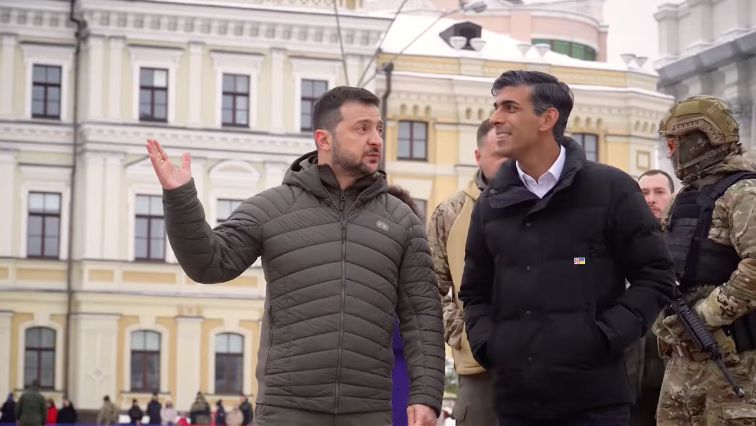 英國現任首相蘇納克（右）19日訪問基輔，與烏克蘭總統澤倫斯基（左）會面。（翻攝自Володимир Зеленський臉書）