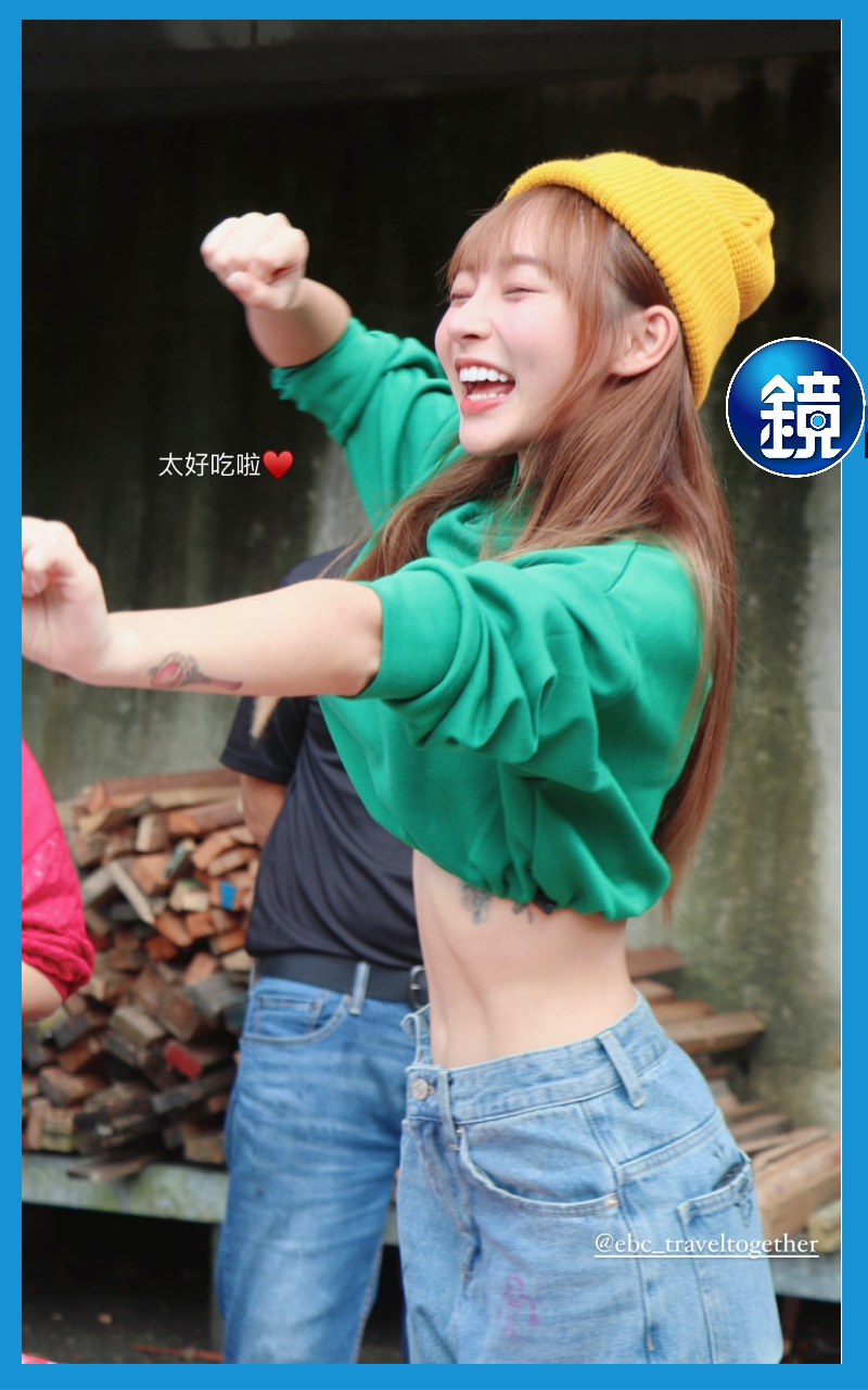林襄瘦出螞蟻腰，不管是腹肌或馬甲線都超明顯。（翻攝自林襄IG）