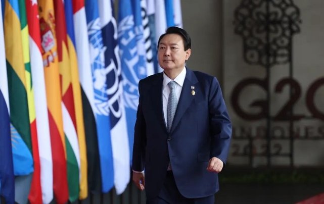 尹錫悅近日槓上《MBC》，宣布自今（21）日起無限期停止媒體每日例行聯訪。（翻攝尹錫悅IG）