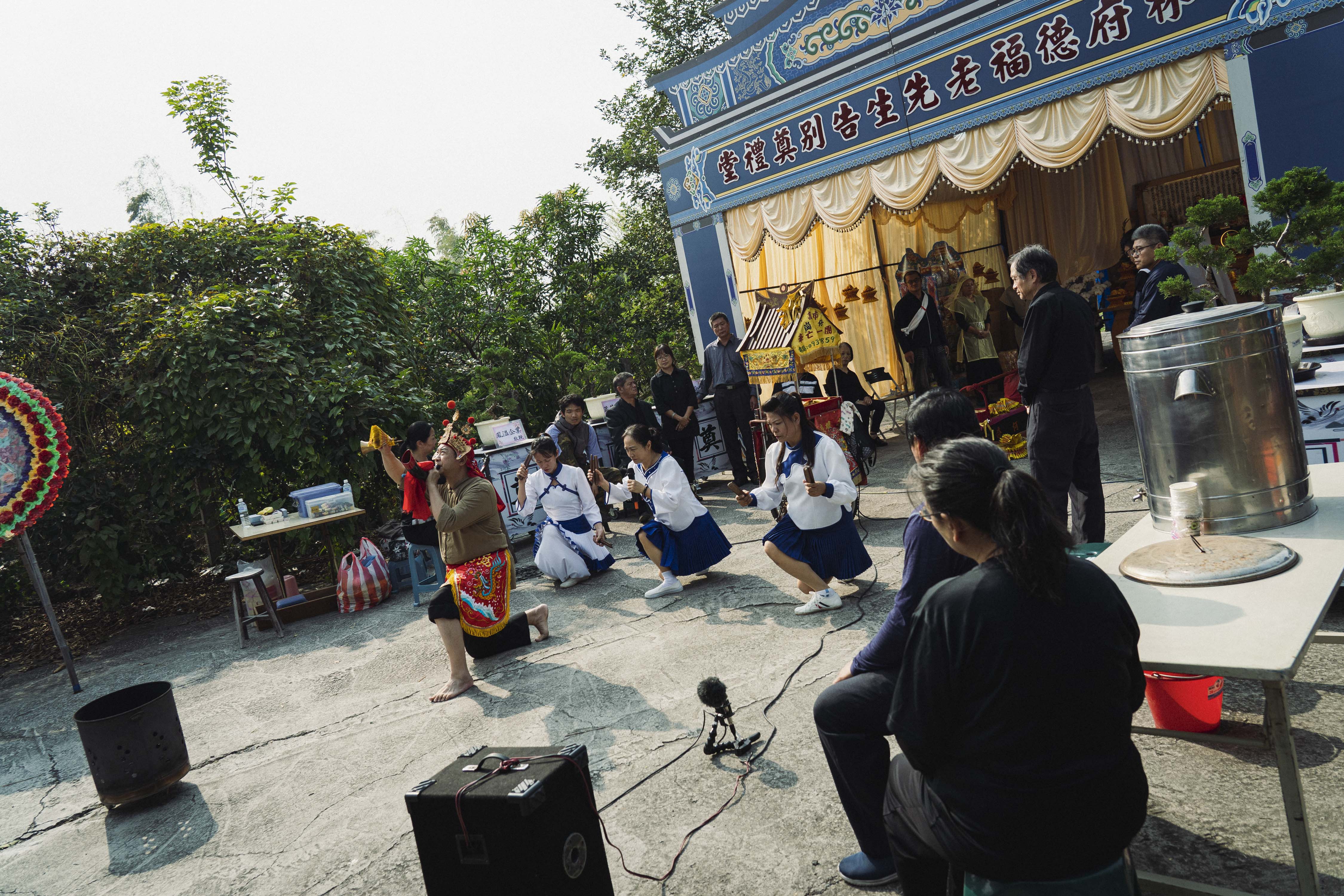電影中加入牽亡歌陣民俗文化。（双喜提供）