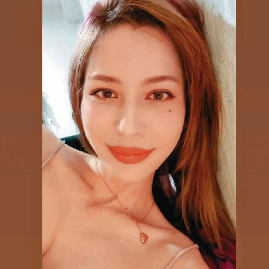 當初因與謝和弦結婚又離婚而紅,Keanna在網路上十分活躍。(Keanna IG)