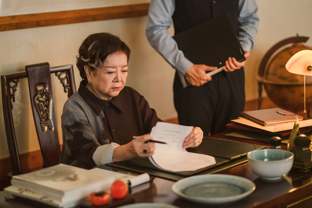 陳淑芳同樣以女強人形象出現,為此角她還學習客語與英語。(双喜)