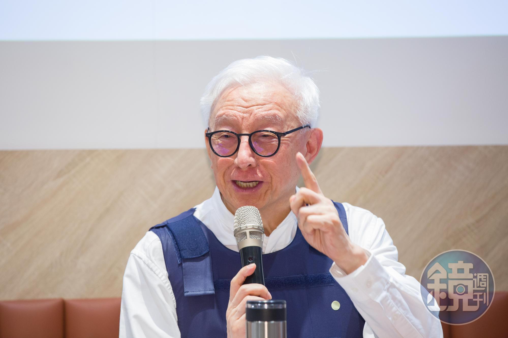 曹興誠近日受訪表示,他20年前就認為兩岸統一沒有意義。(本刊資料照)
