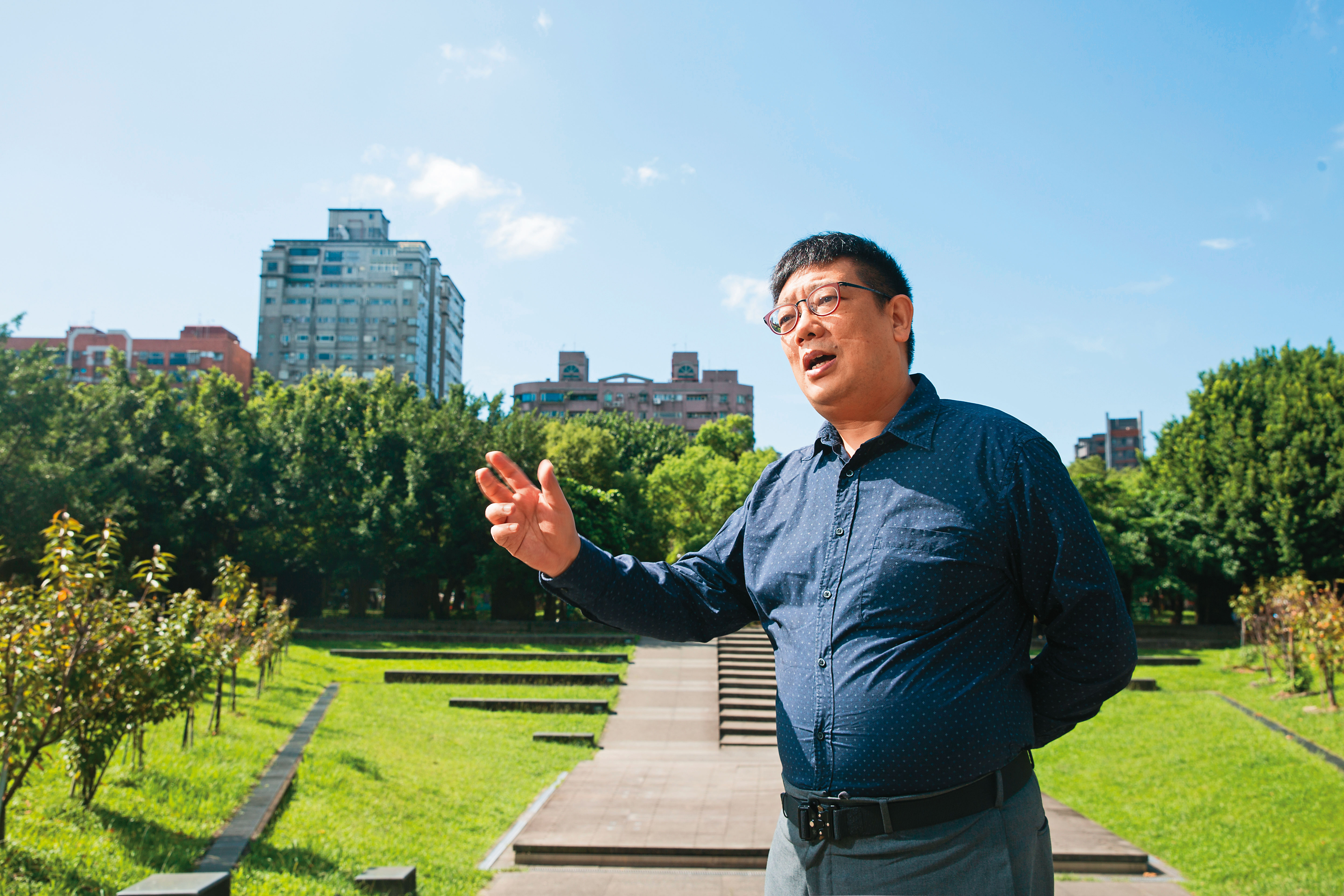 新北房價較低，租金行情卻有撐，包租公張凱看準高投報率，以房滾房養出17間房子。