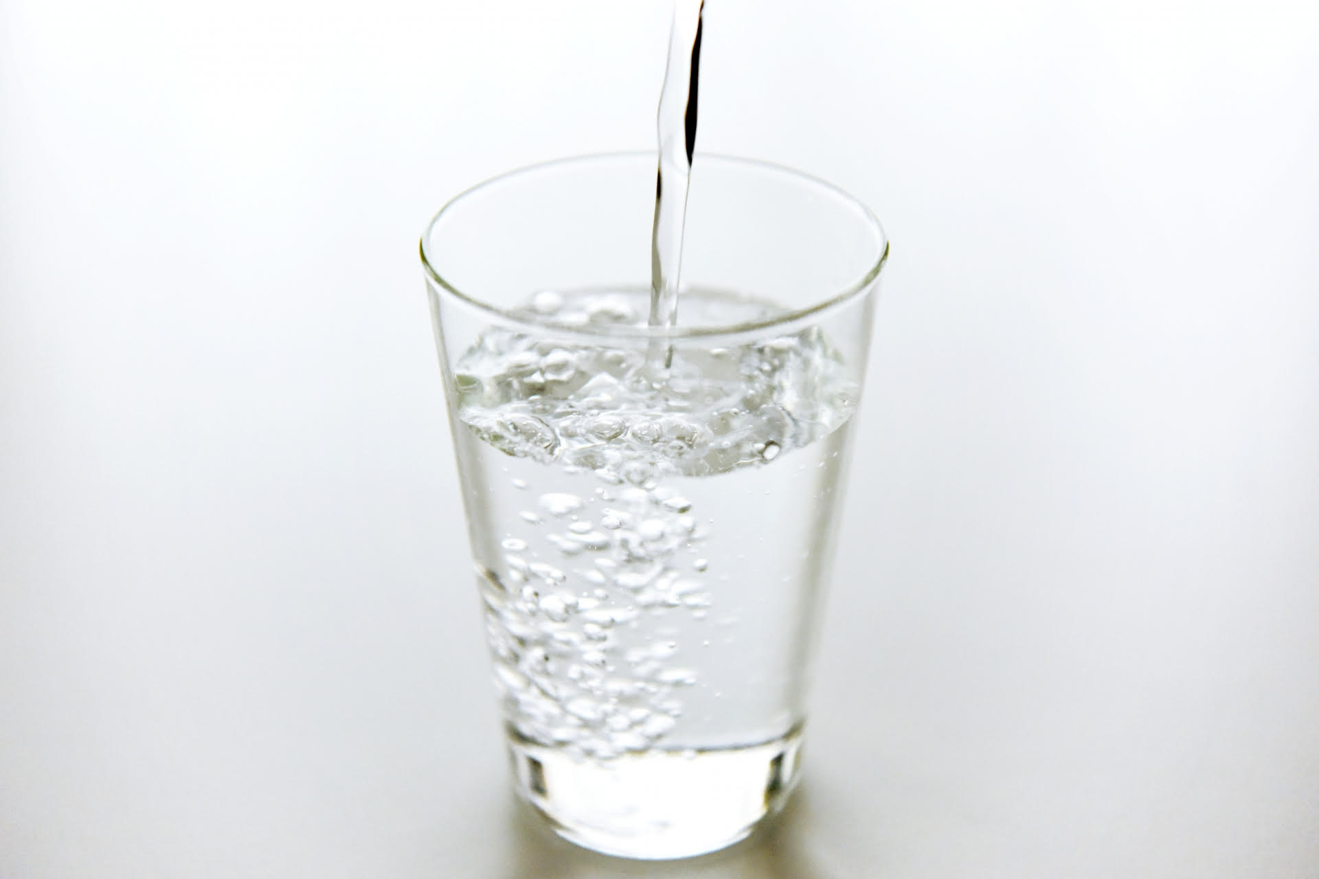 中國四川一名化學博士講師驚傳向同校兩名教師下毒。（示意圖，photoAC）