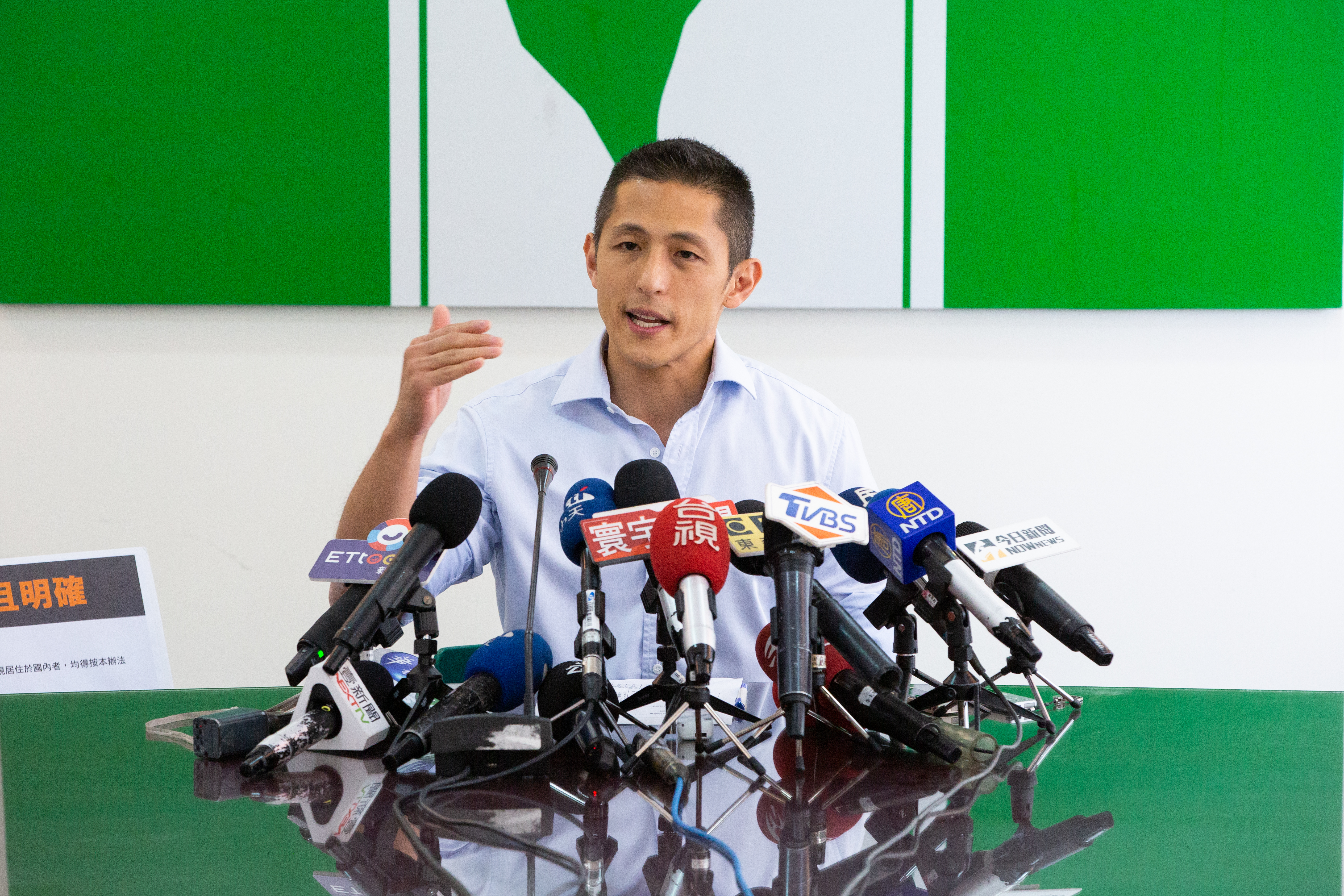 吳怡農表態有意爭取蔣萬安辭職留下的立委缺額補選，不過目前仍將焦點擺在九合一大選投票。（本刊資料照）