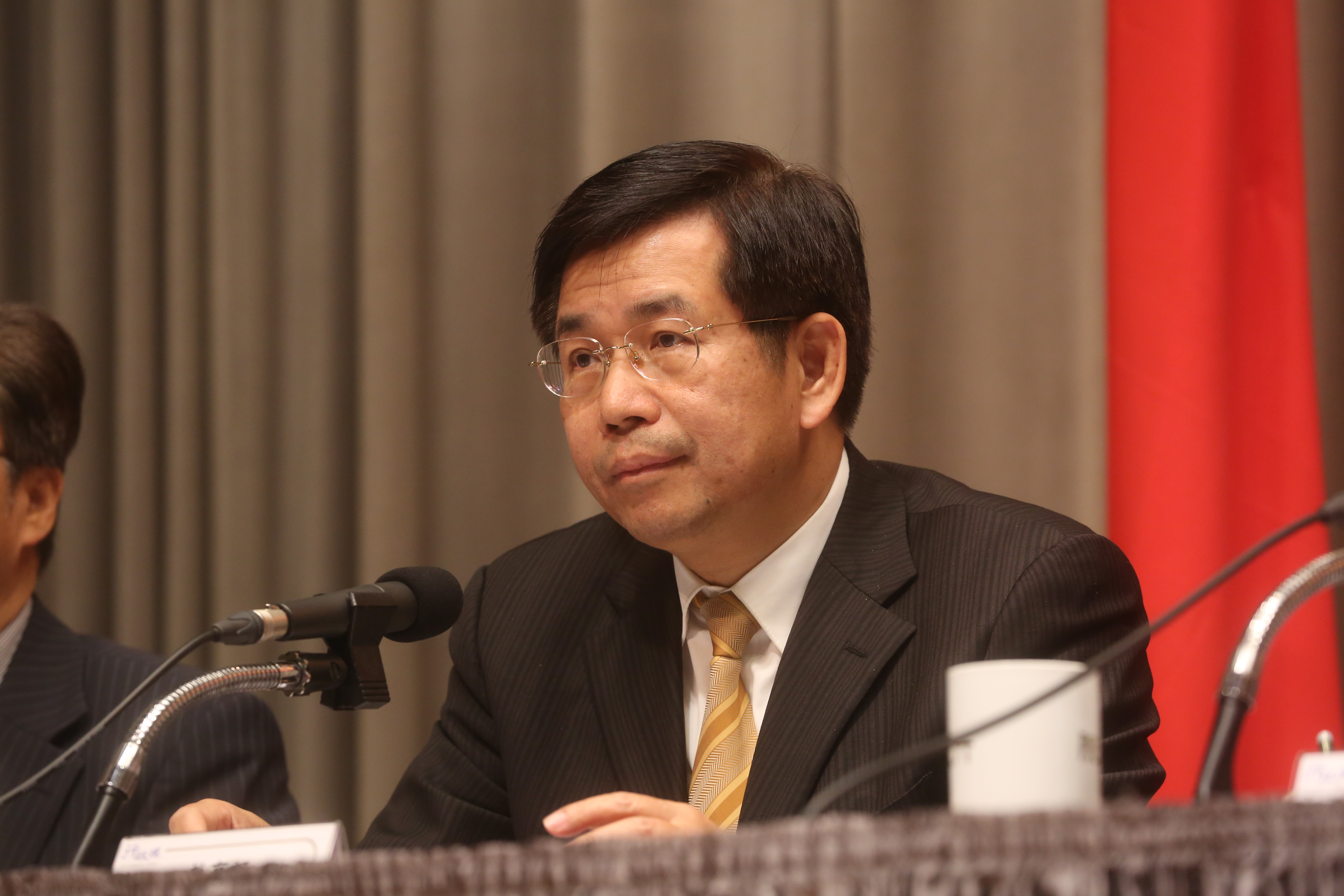 針對「班班吃石斑」面臨石斑魚供應量不足，教育部長潘文忠表示，可以保證中小學學生都會吃到四次。（本刊資料照）