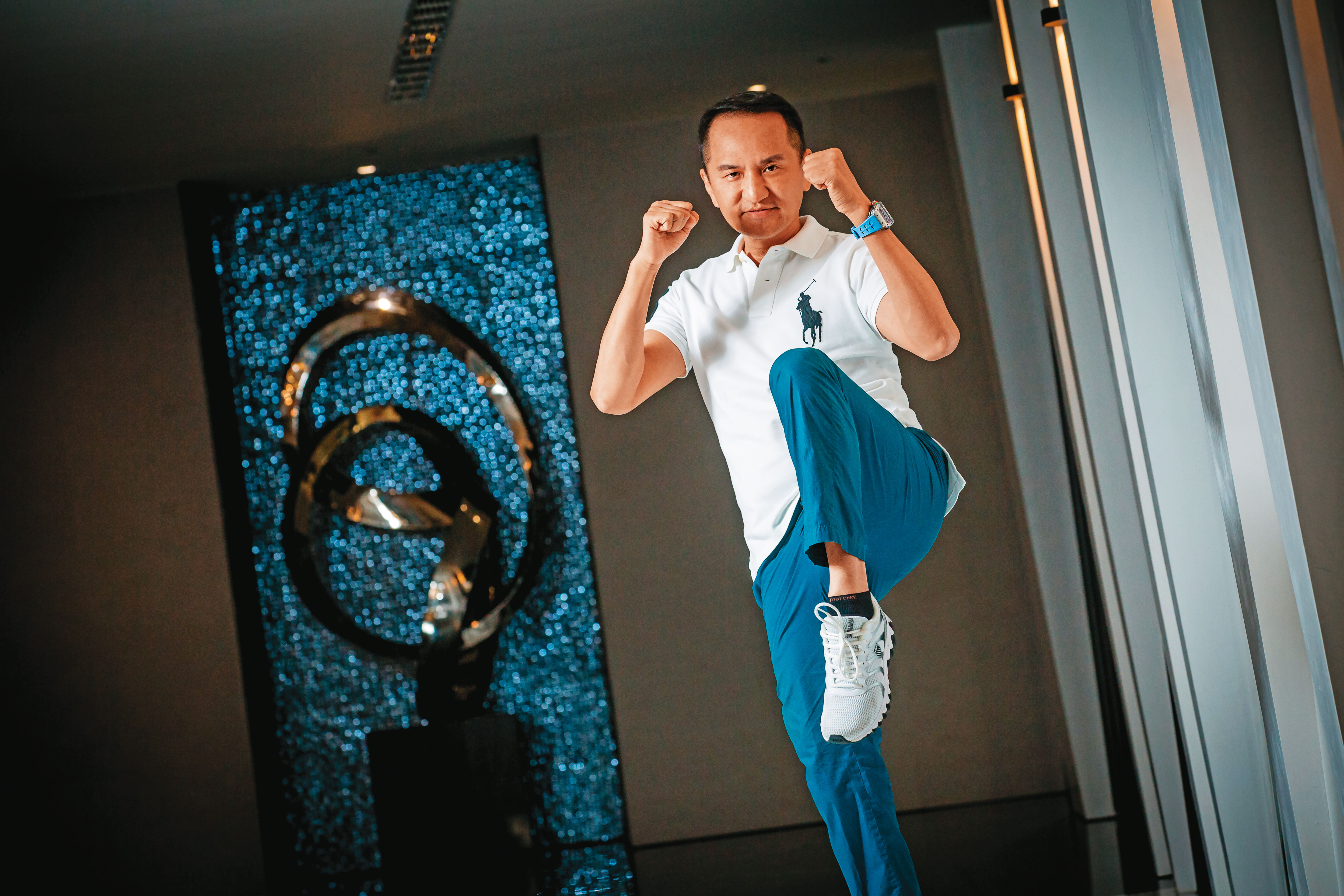 常如山學過泰拳，創業也如打拳快狠準，首創醫學結合美容的醫美診所，為台灣業界龍頭。