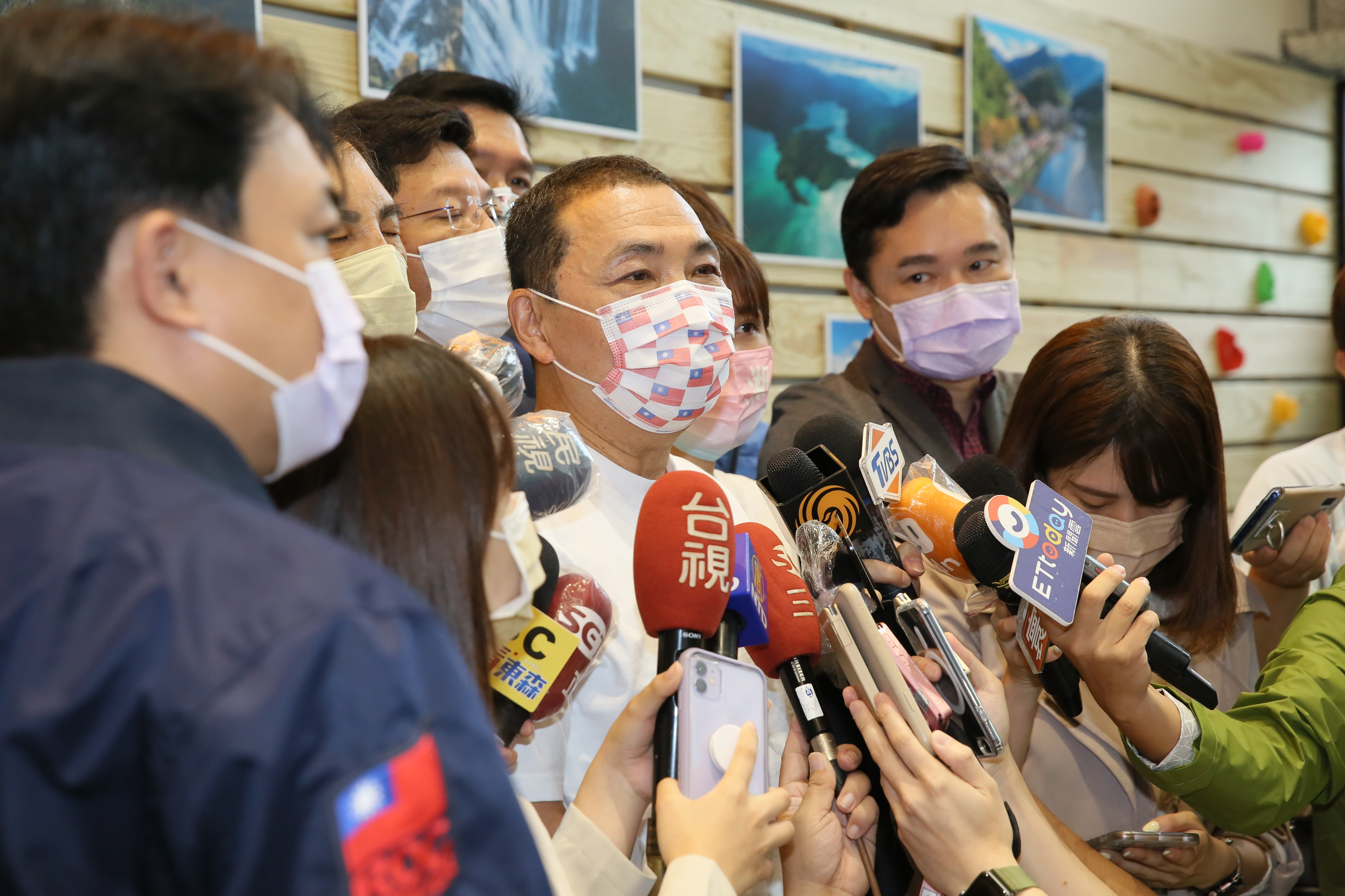 恩恩爸痛批侯友宜「一個不重視人民的市府，如何照顧人民？」呼籲選民投票淘汰他。（本刊資料照）