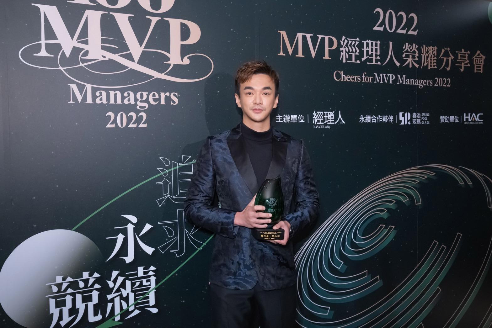 TVBS品牌行銷暨公關部總監戴天易前後監製多部膾炙人口的戲劇，包含《16個夏天》、《翻牆的記憶》等。（TVBS提供）